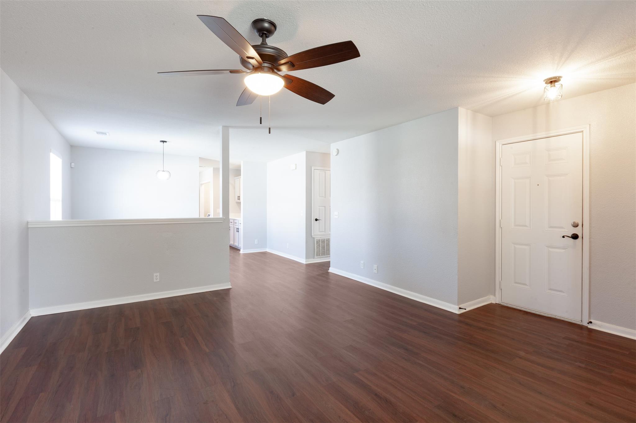 305 Goddard, Kyle, TX 78640