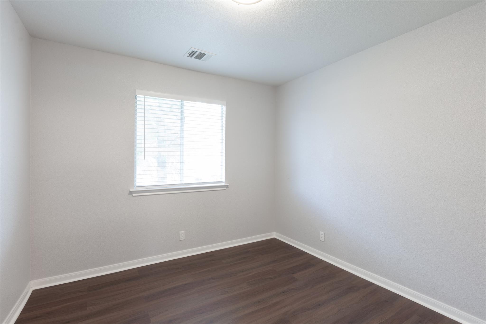 305 Goddard, Kyle, TX 78640