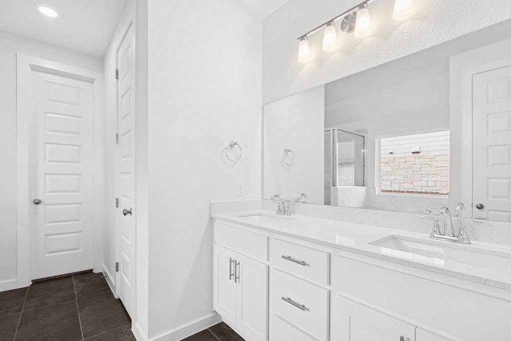 112 Big Pine Creek Ln, Bastrop, TX 78602