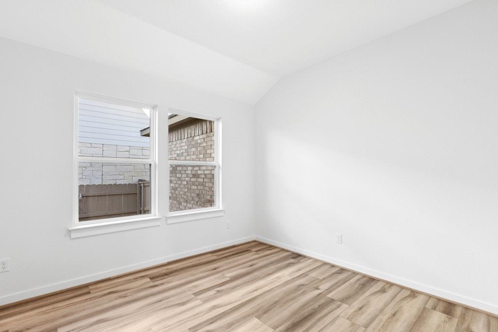 112 Big Pine Creek Ln, Bastrop, TX 78602