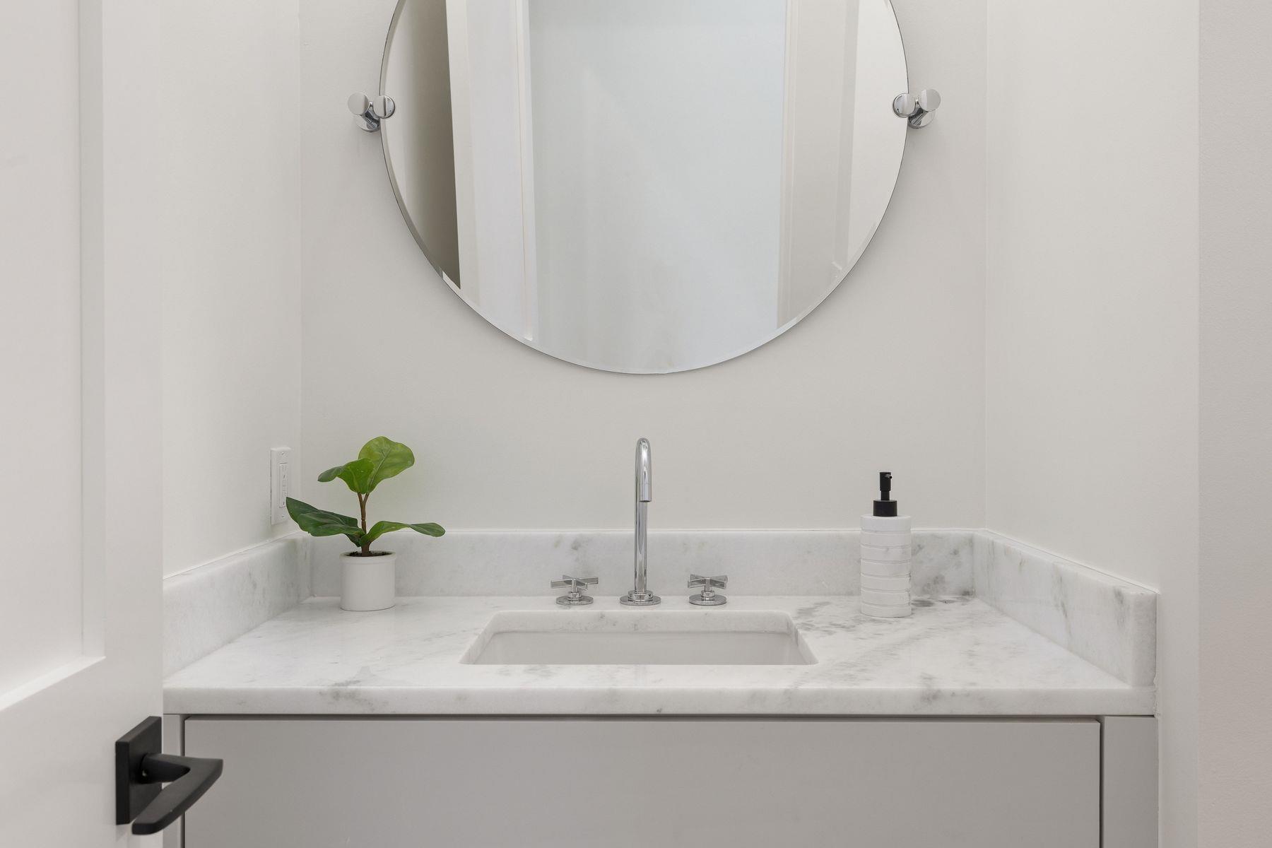 12625 Maidenhair, #31 Ln, Austin, TX 78738