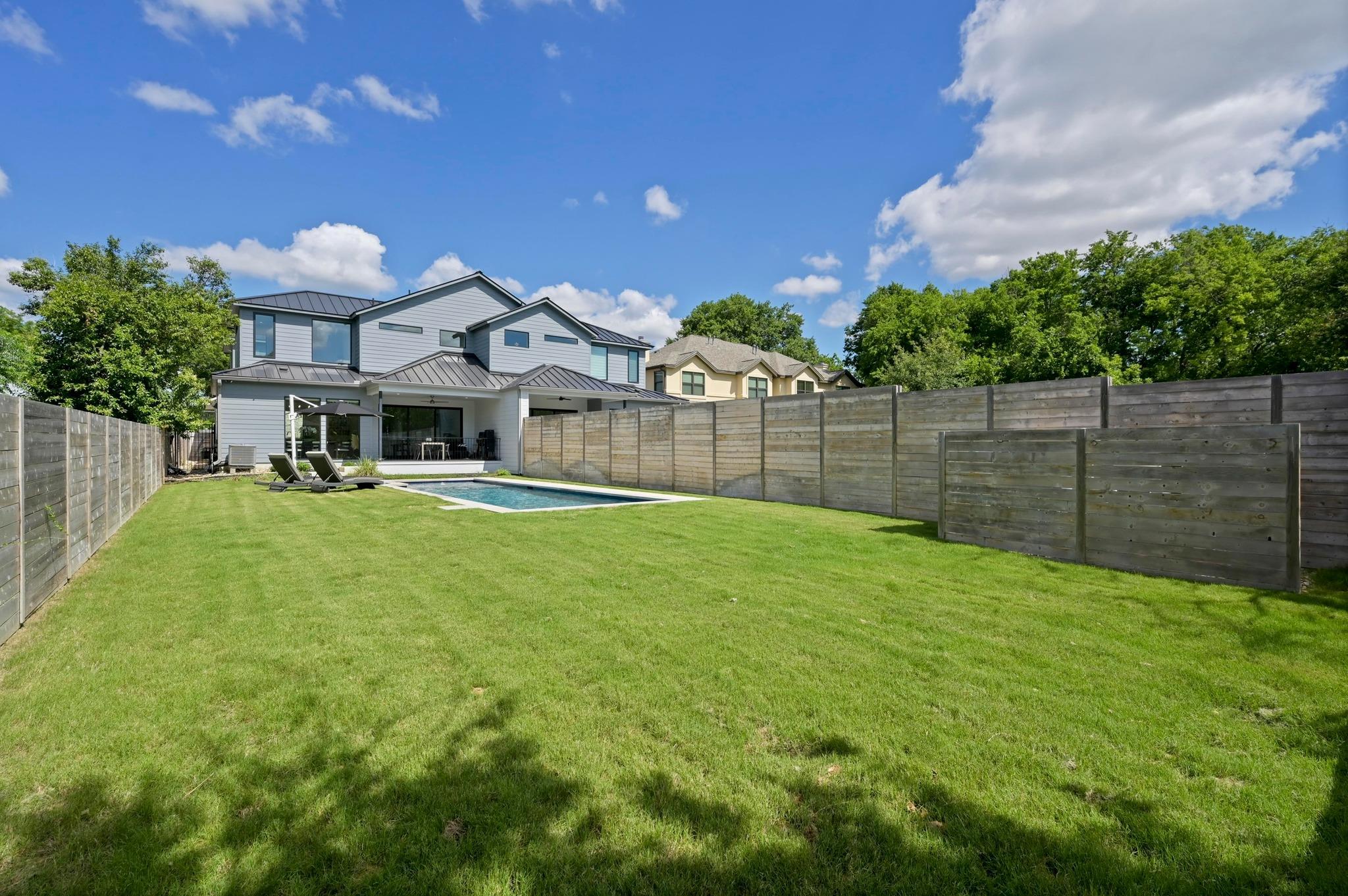 5515 Jim Hogg Ave # B, Austin, TX 78756