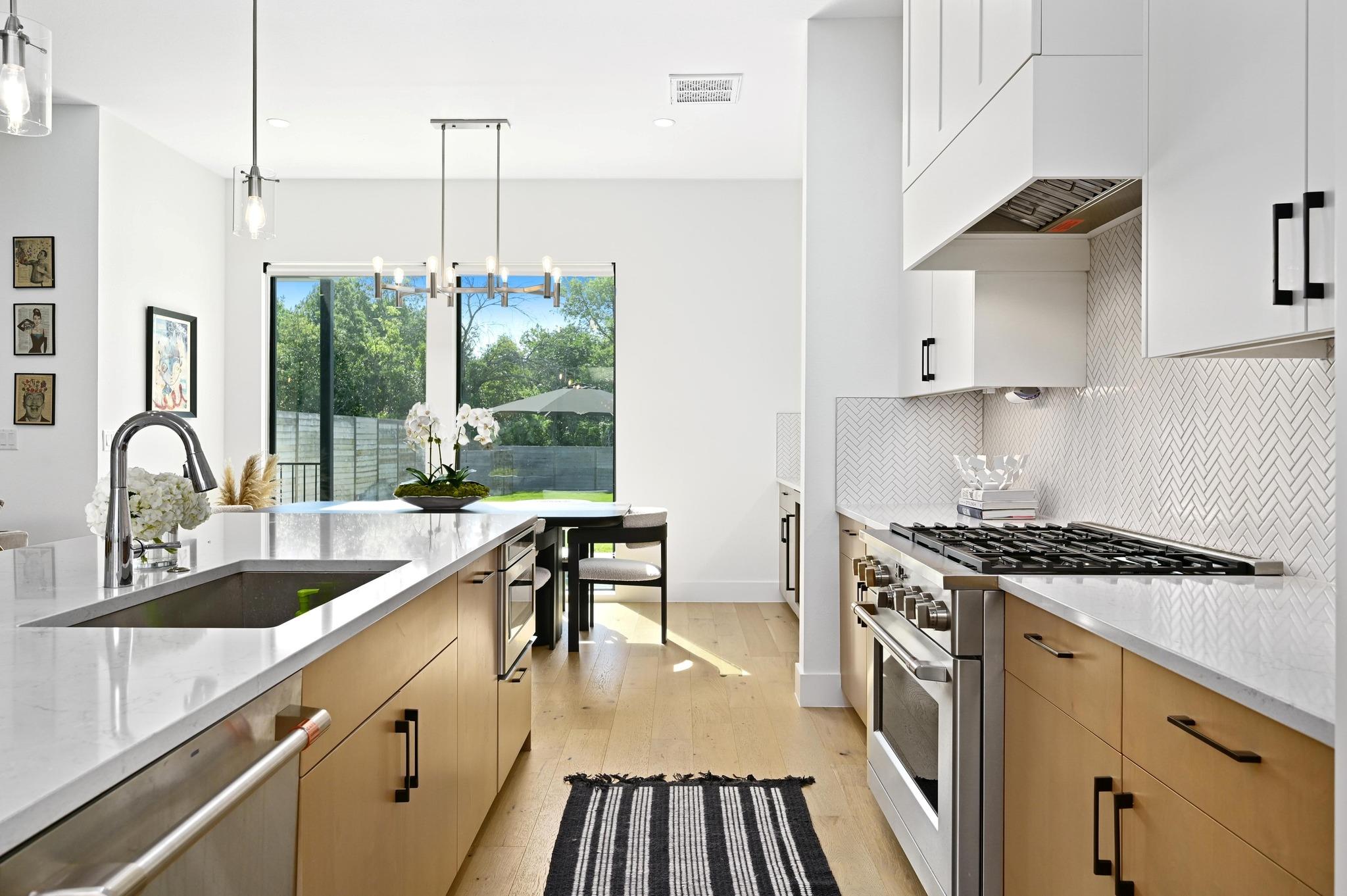 5515 Jim Hogg Ave # B, Austin, TX 78756