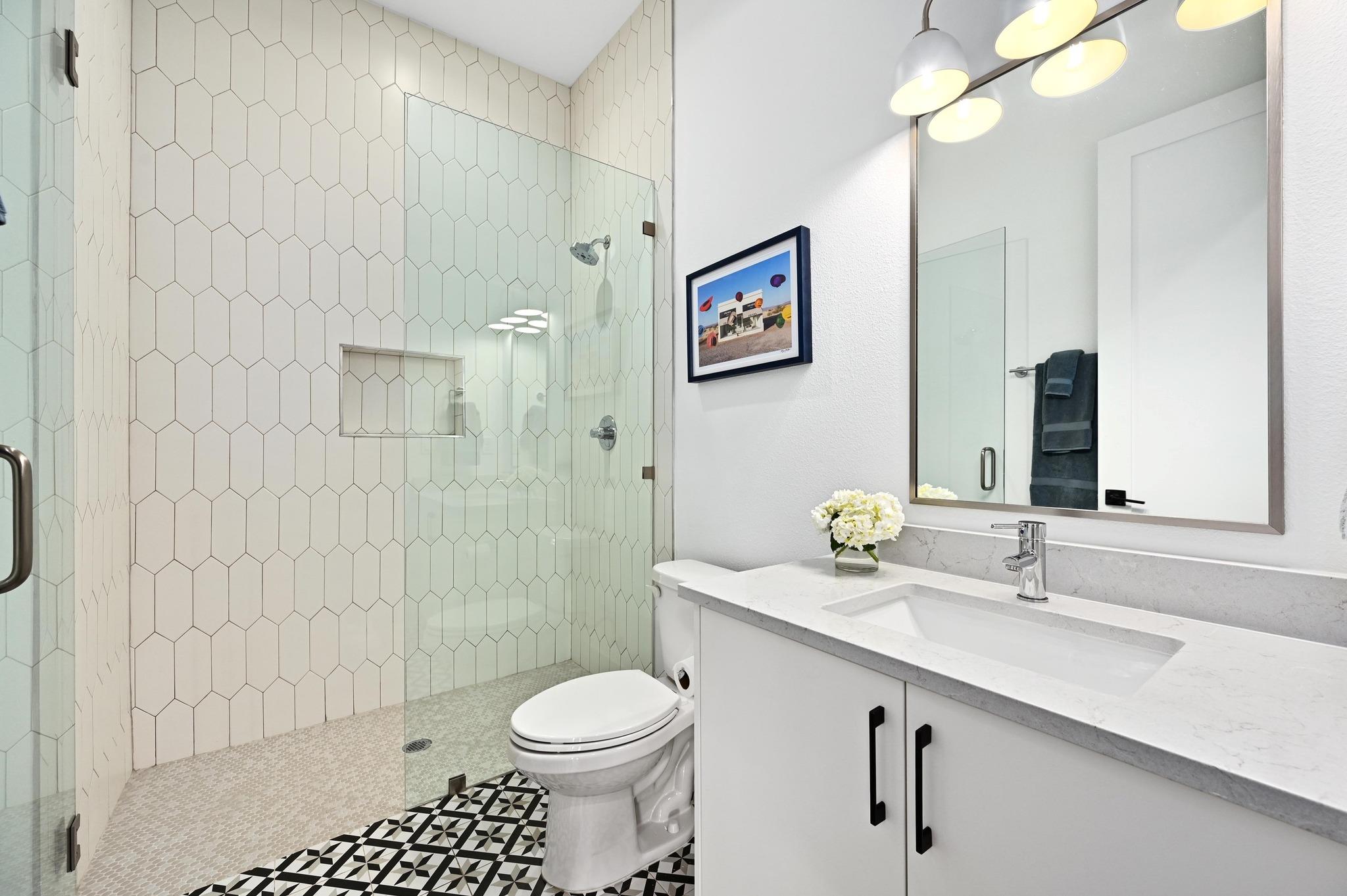 5515 Jim Hogg Ave # B, Austin, TX 78756