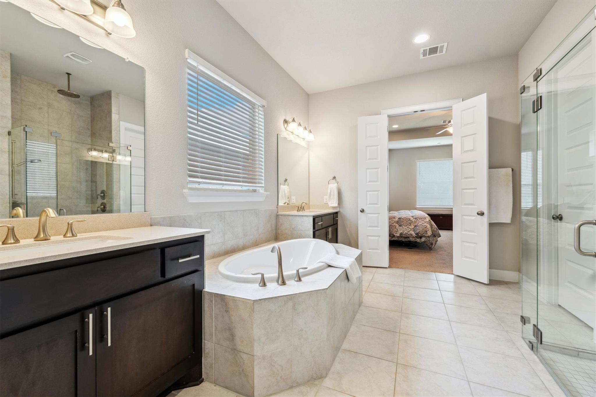 1005 Hezekiah Ln, Leander, TX 78641