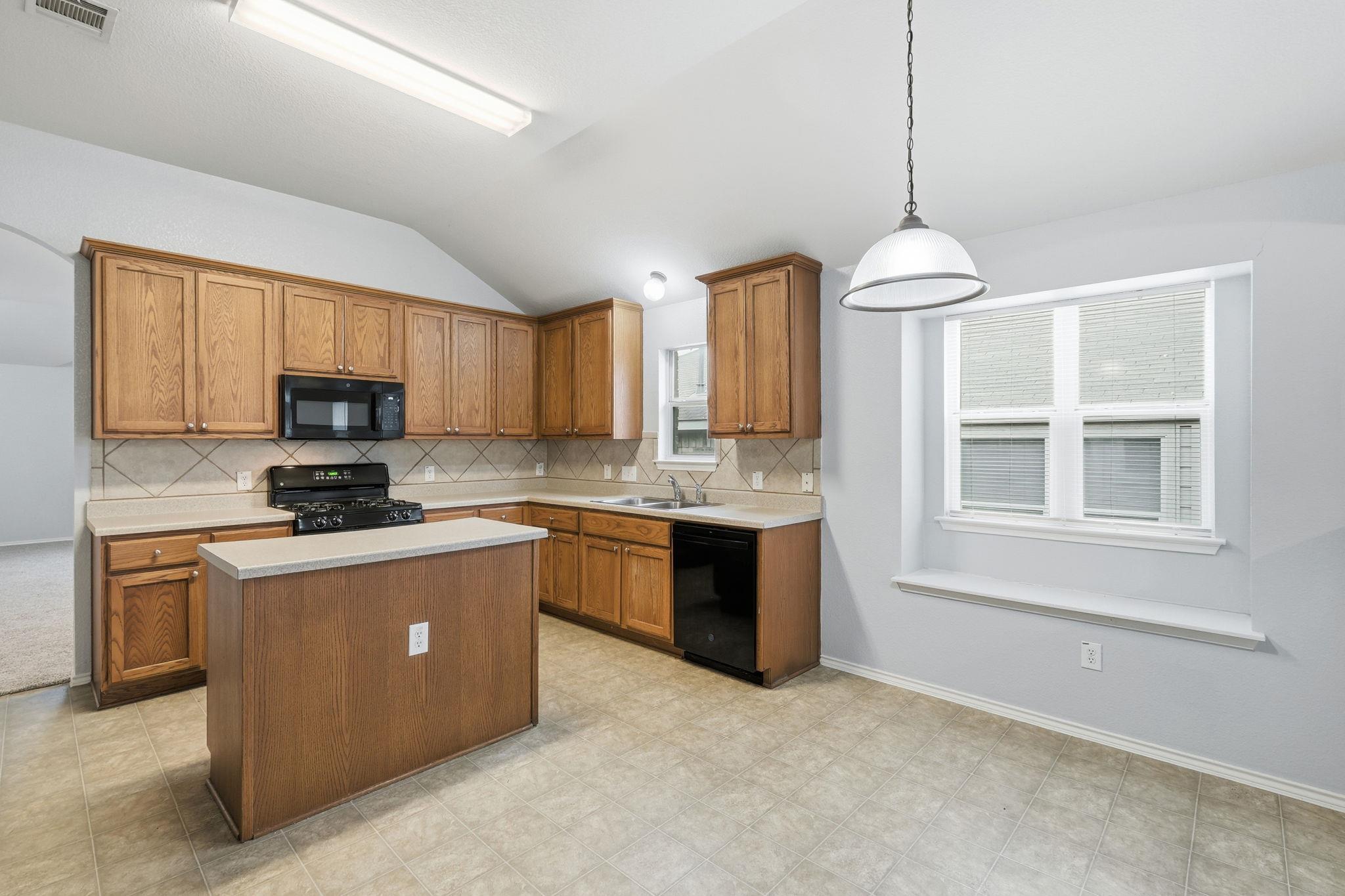 1910 Rachel Ln, Round Rock, TX 78664