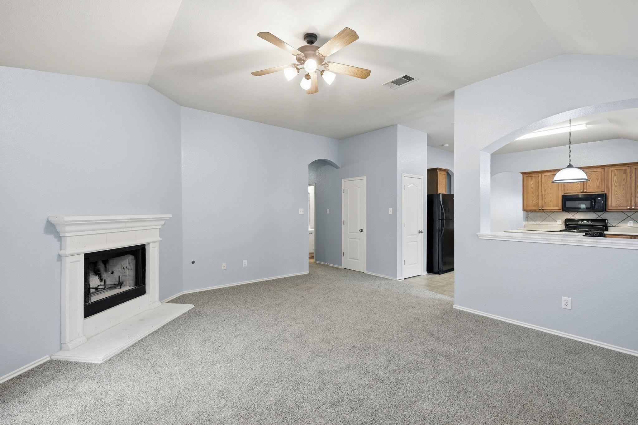 1910 Rachel Ln, Round Rock, TX 78664