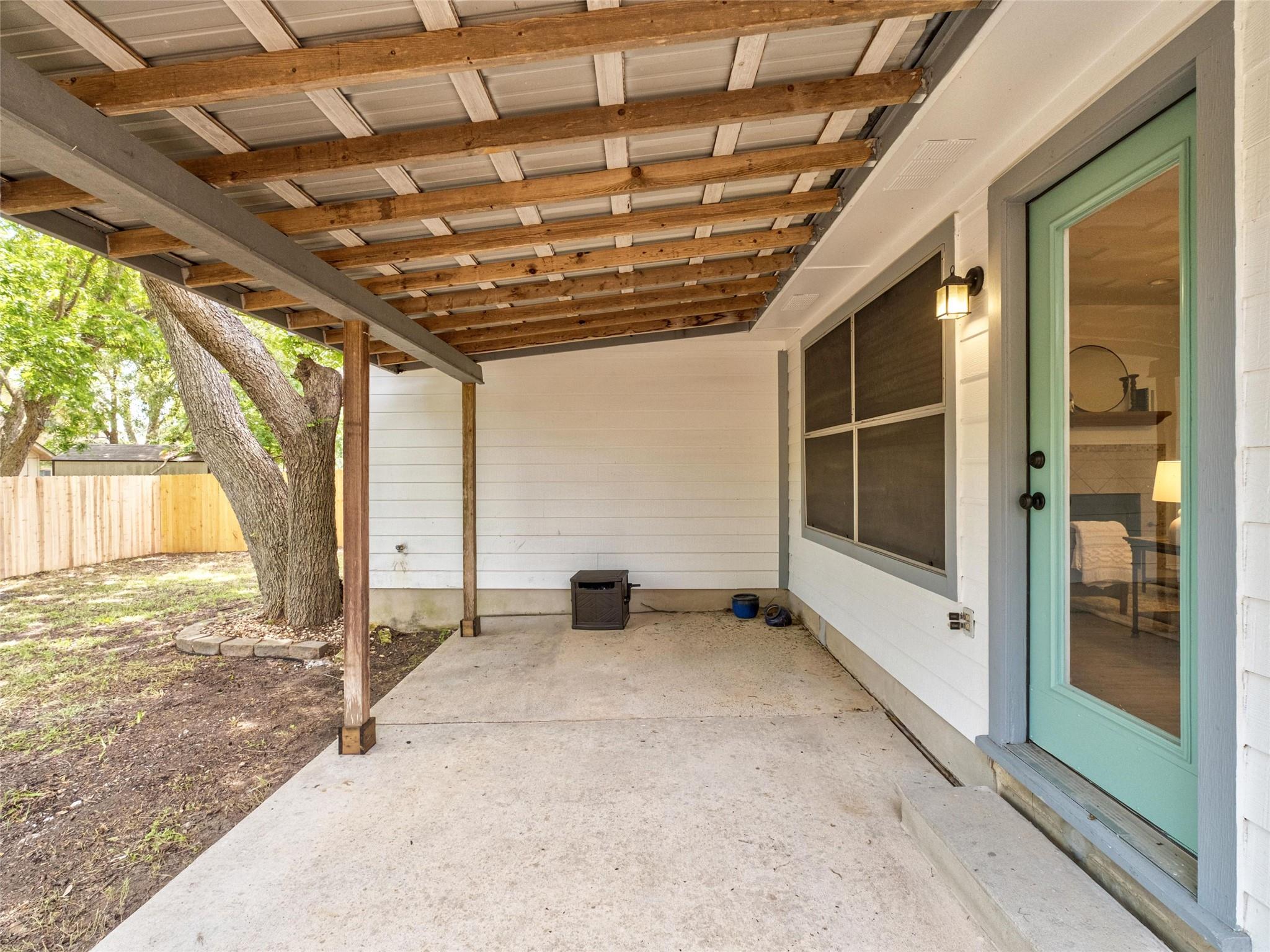 10719 Watchful Fox Dr, Austin, TX 78748