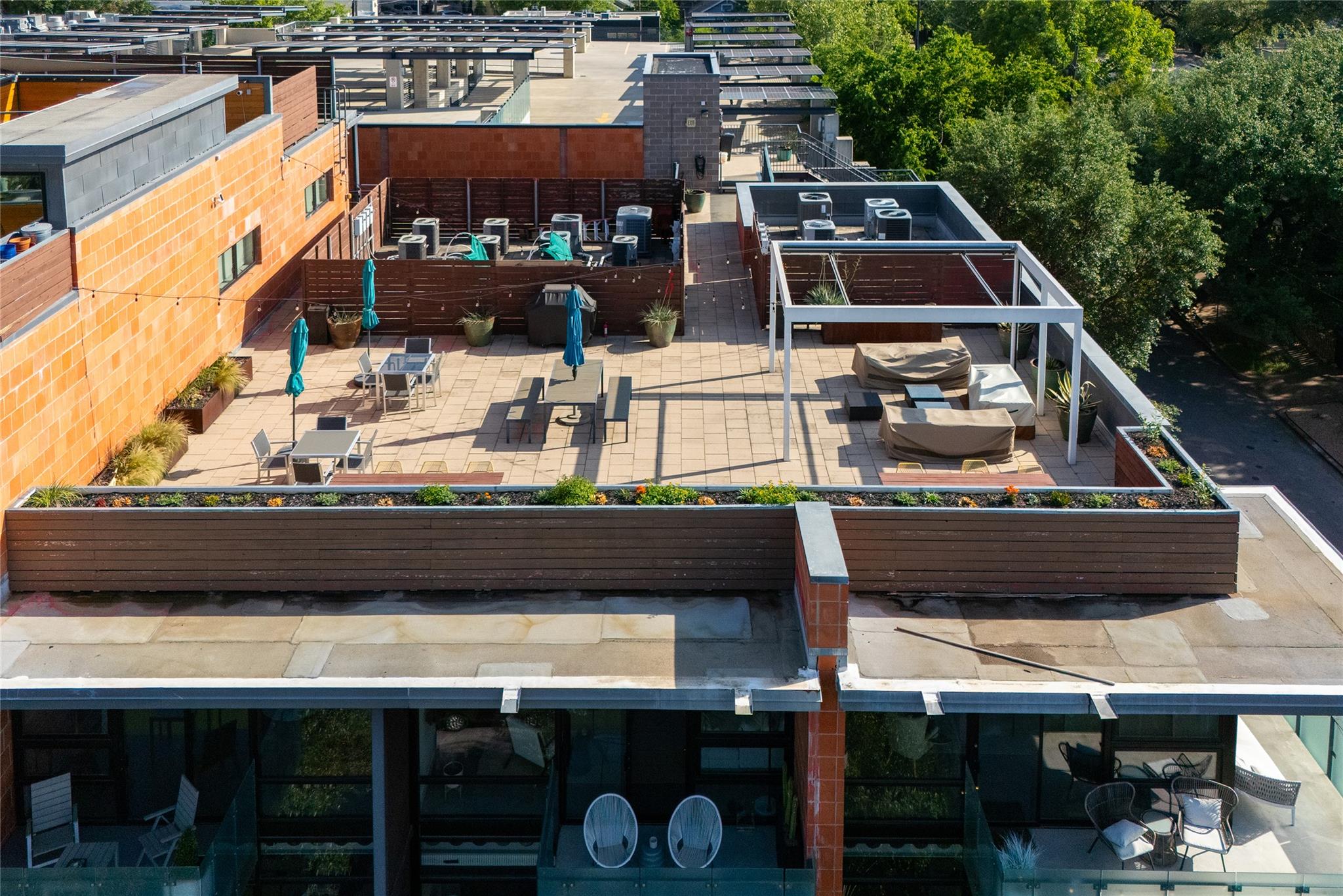 1401 Eva St # 406, Austin, TX 78704