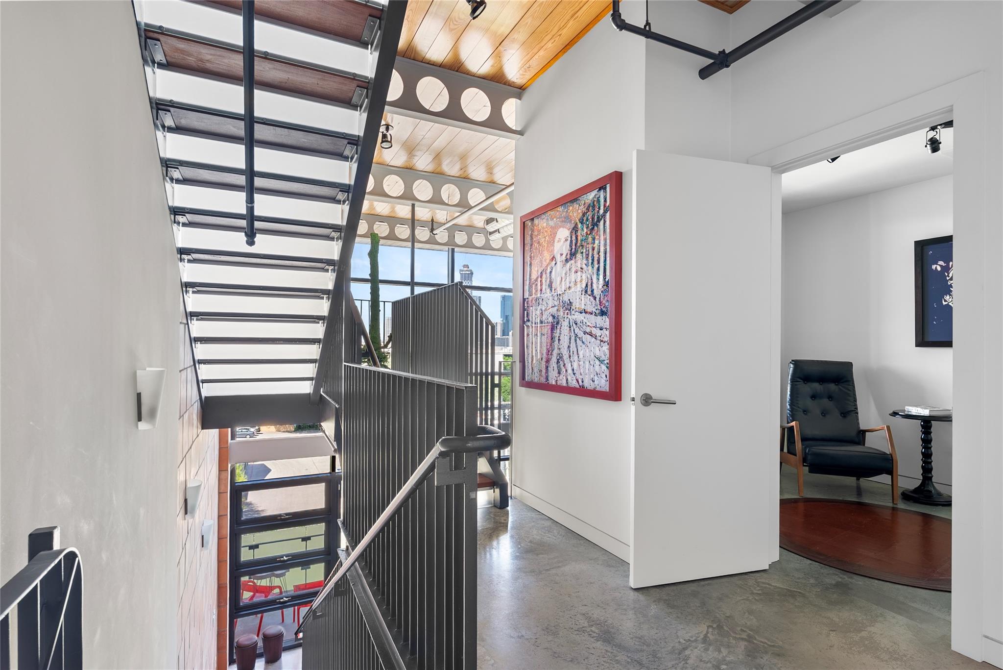 1401 Eva St # 406, Austin, TX 78704