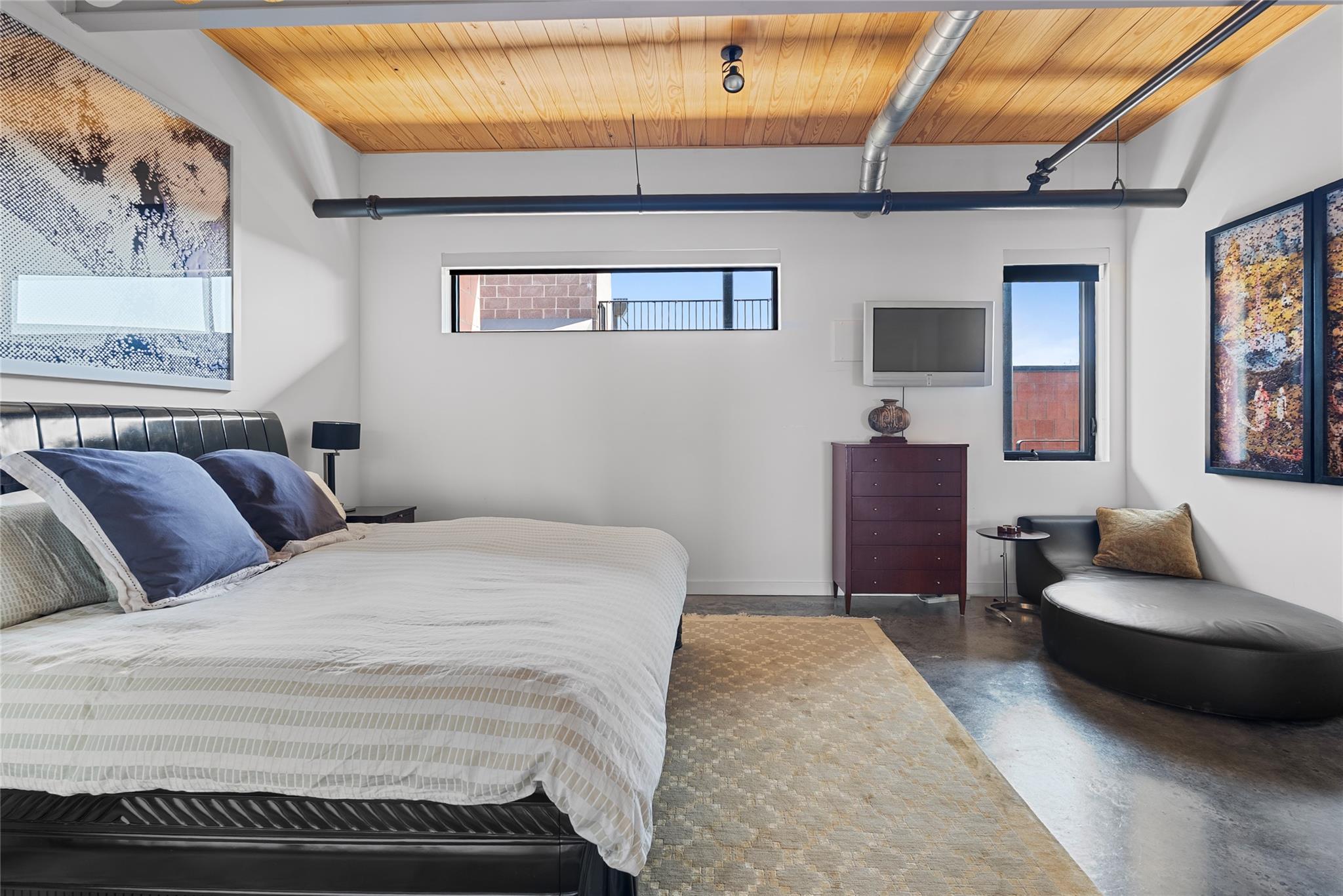 1401 Eva St # 406, Austin, TX 78704