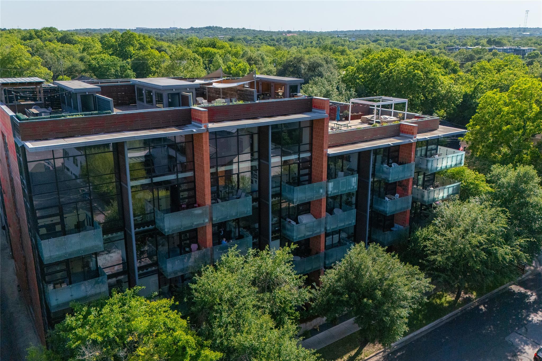 1401 Eva St # 406, Austin, TX 78704