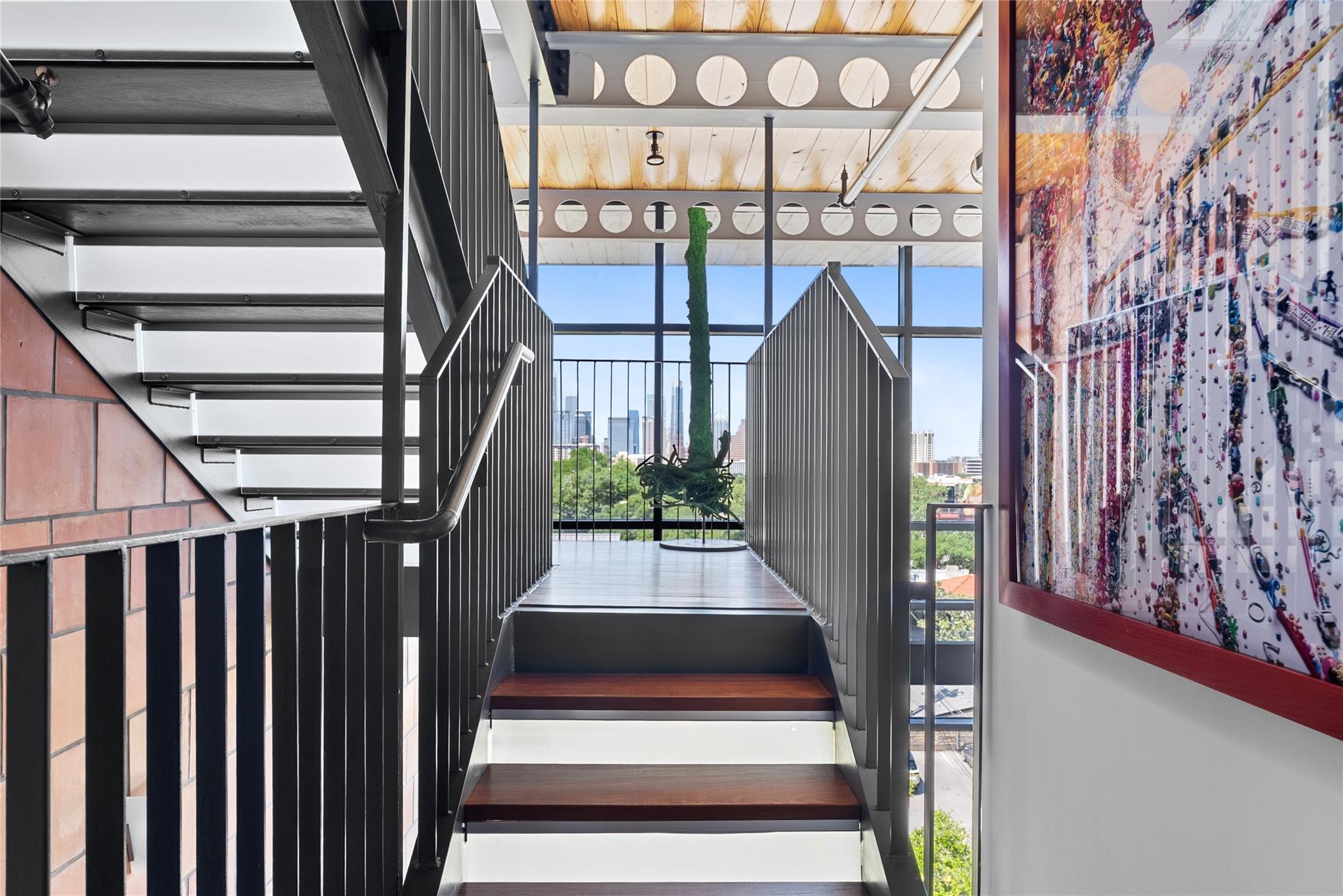 1401 Eva St # 406, Austin, TX 78704