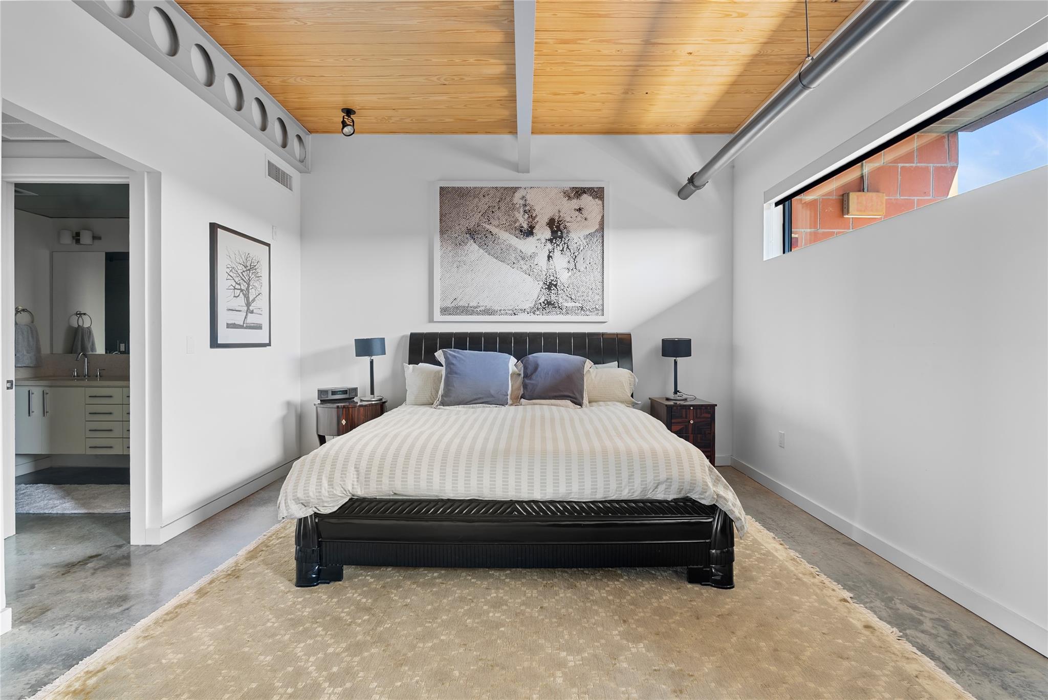 1401 Eva St # 406, Austin, TX 78704
