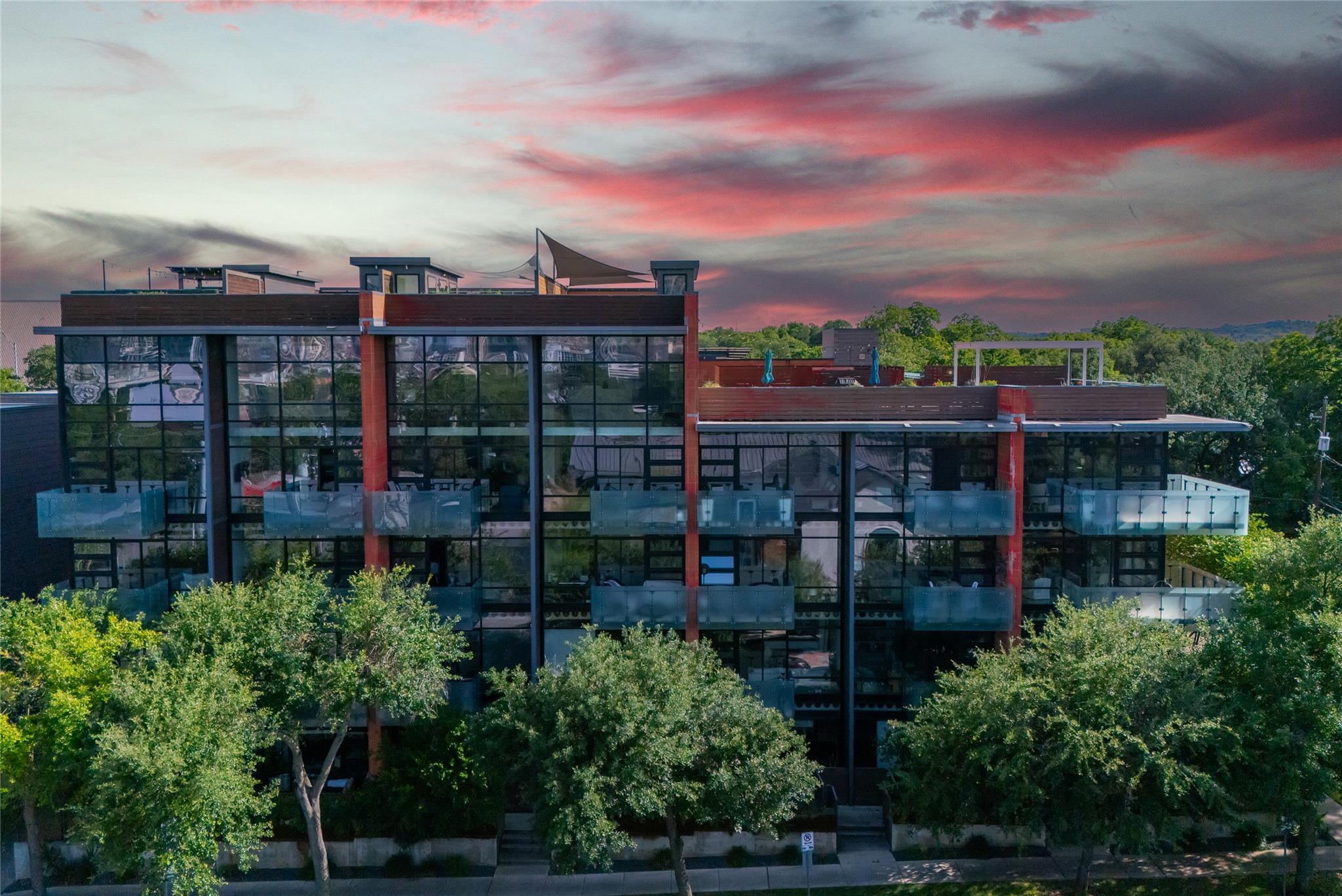 1401 Eva St # 406, Austin, TX 78704