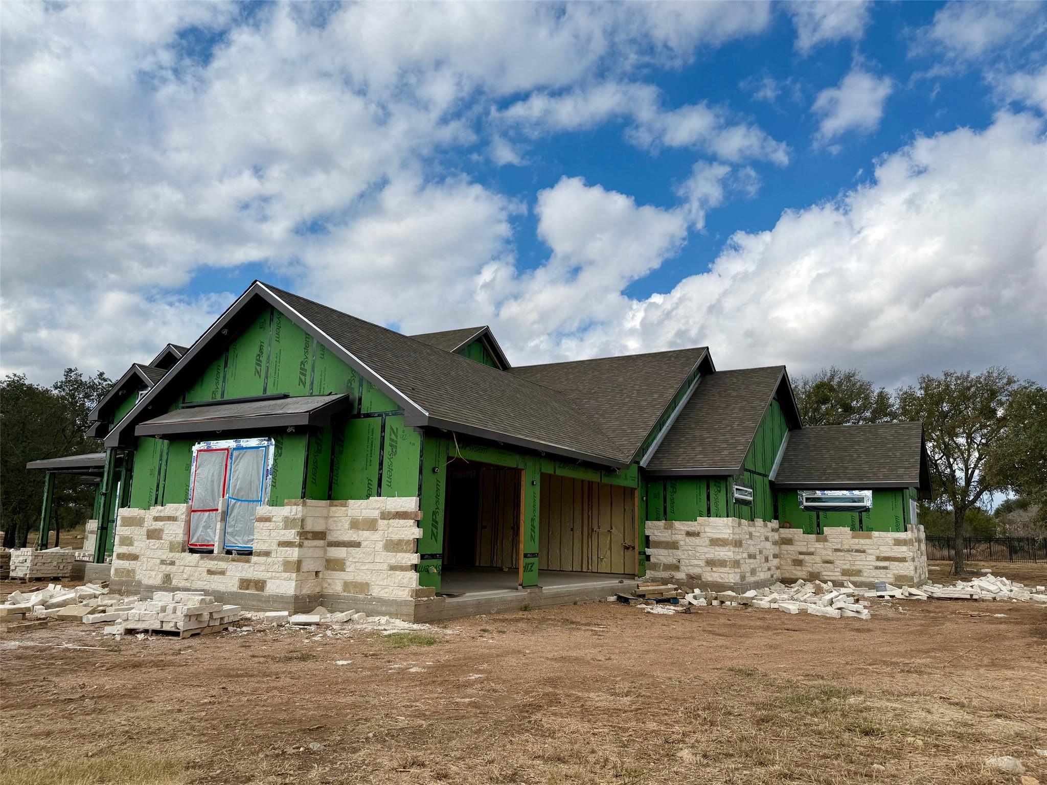 265 Sunday Dr, Burnet, TX 78611