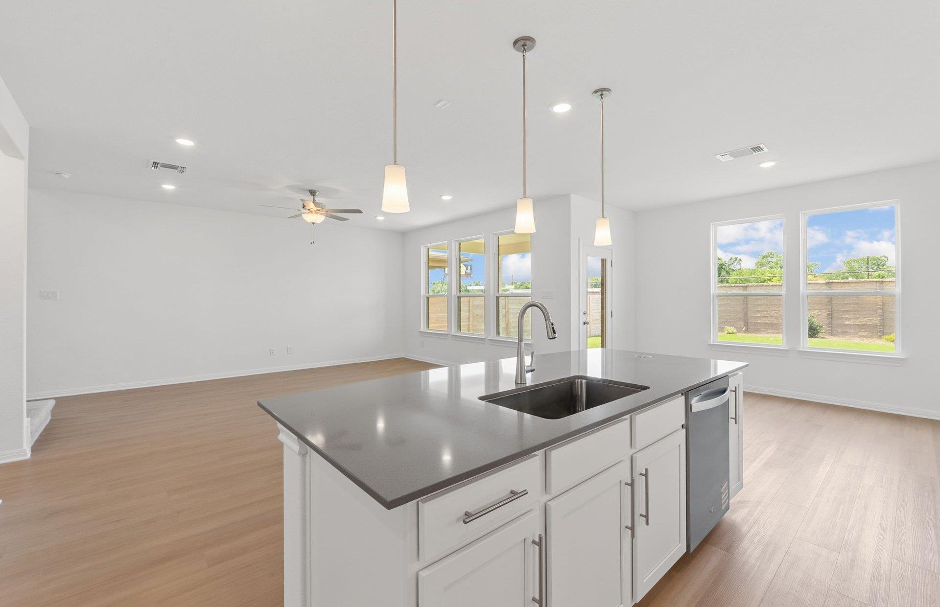 245 Regatta Trl, Leander, TX 78641