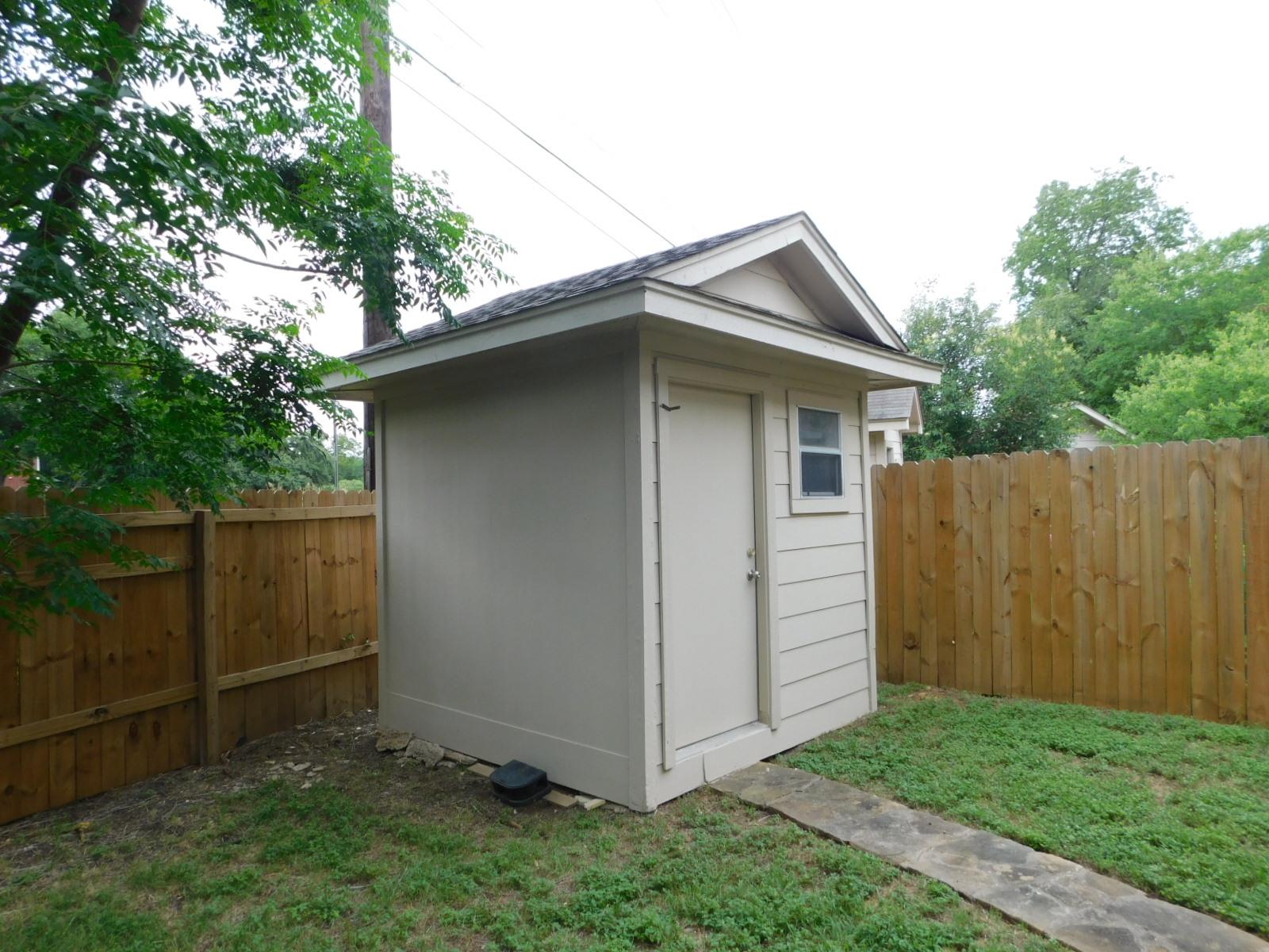 8208 Hood Cir # A, Austin, TX 78745