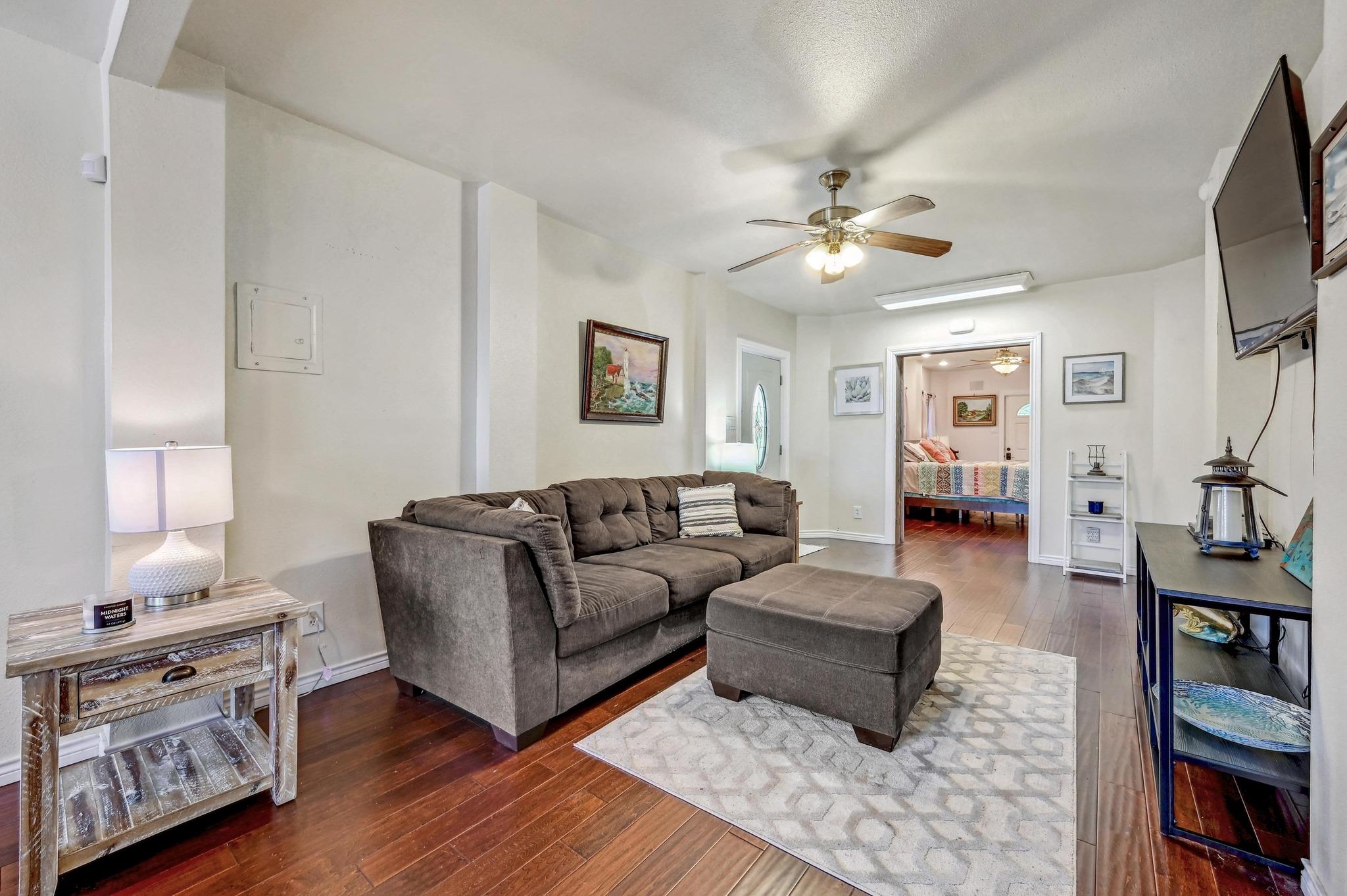 1303 Canyon Edge, Canyon Lake, TX 78133