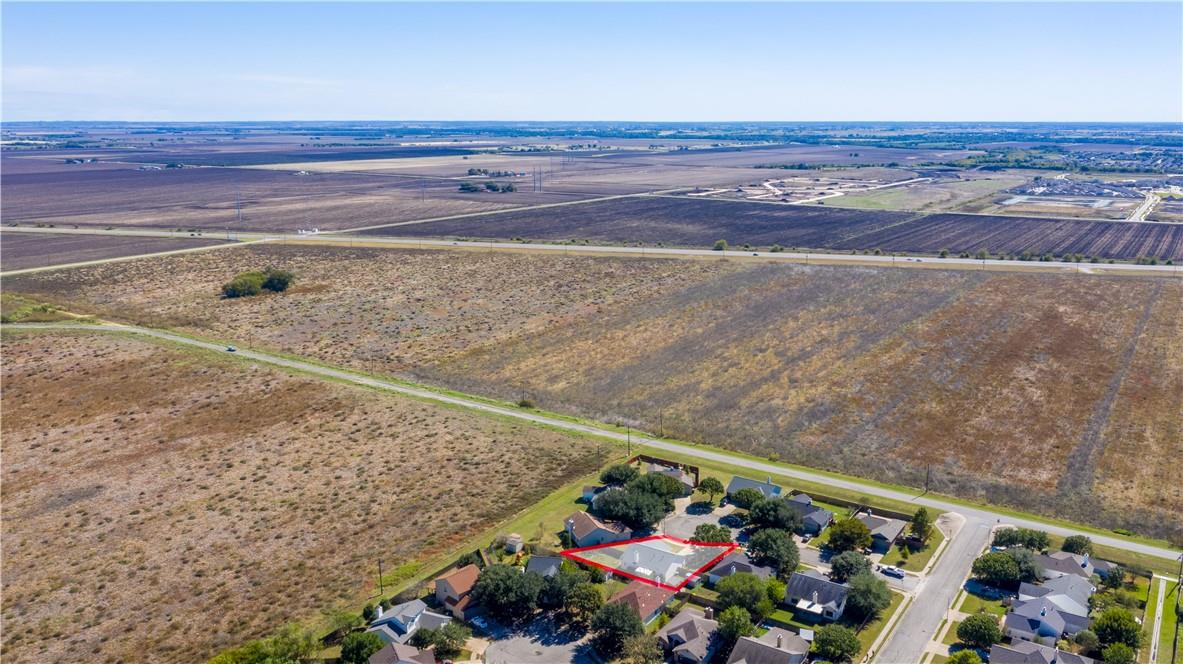 105 Bluejay Cv, Hutto, TX 78634