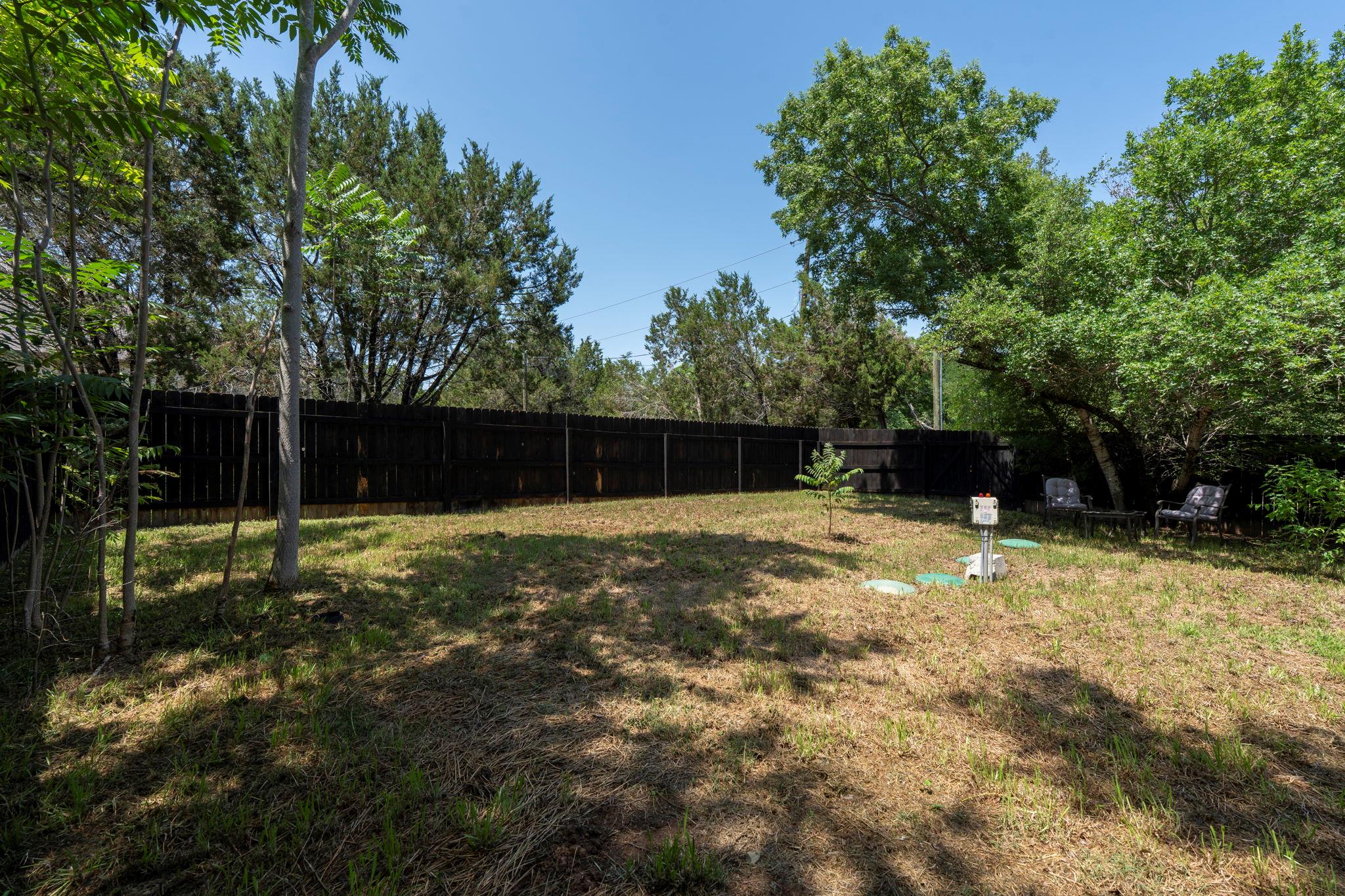 4 LaToya Trl, Wimberley, TX 78676