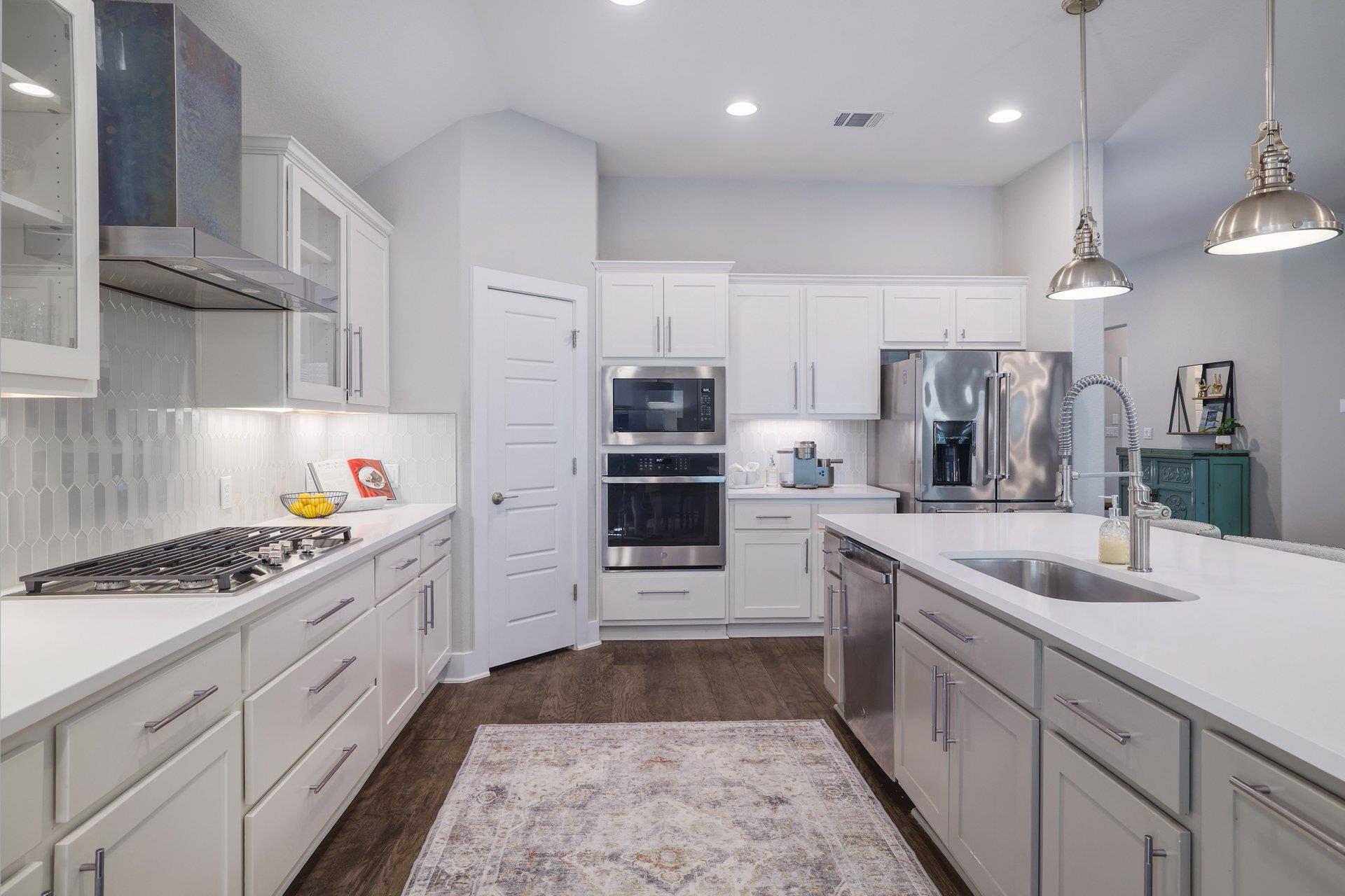 132 Lockhart Dr, Liberty Hill, TX 78642