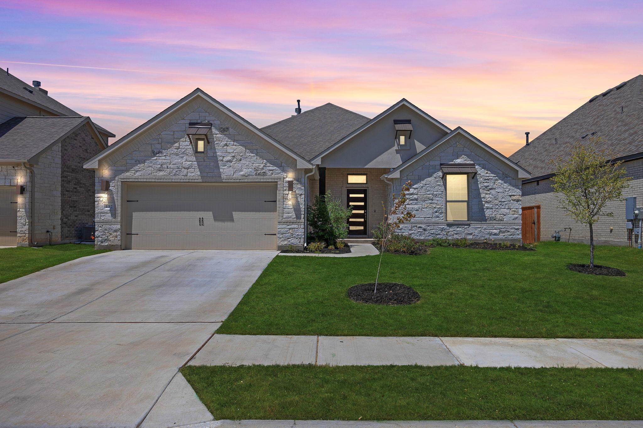 132 Lockhart Dr, Liberty Hill, TX 78642