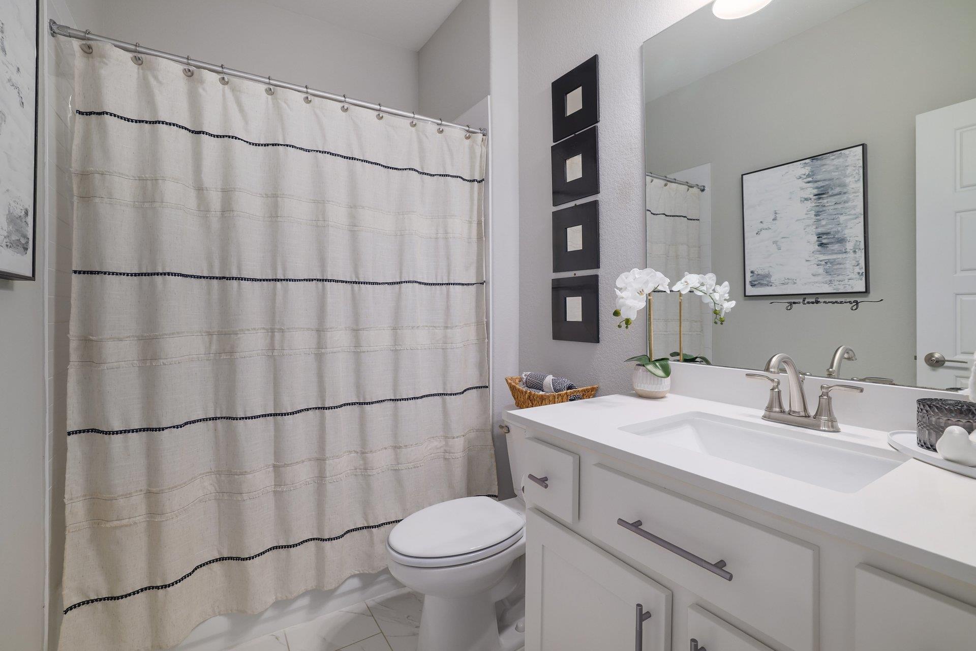 132 Lockhart Dr, Liberty Hill, TX 78642