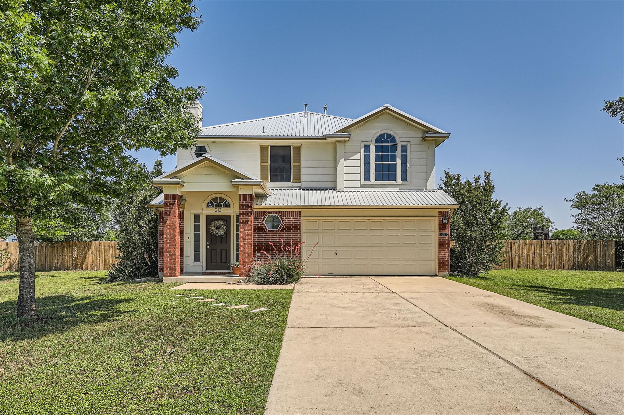 213 Martin Crossing Dr, Cedar Creek, TX 78612