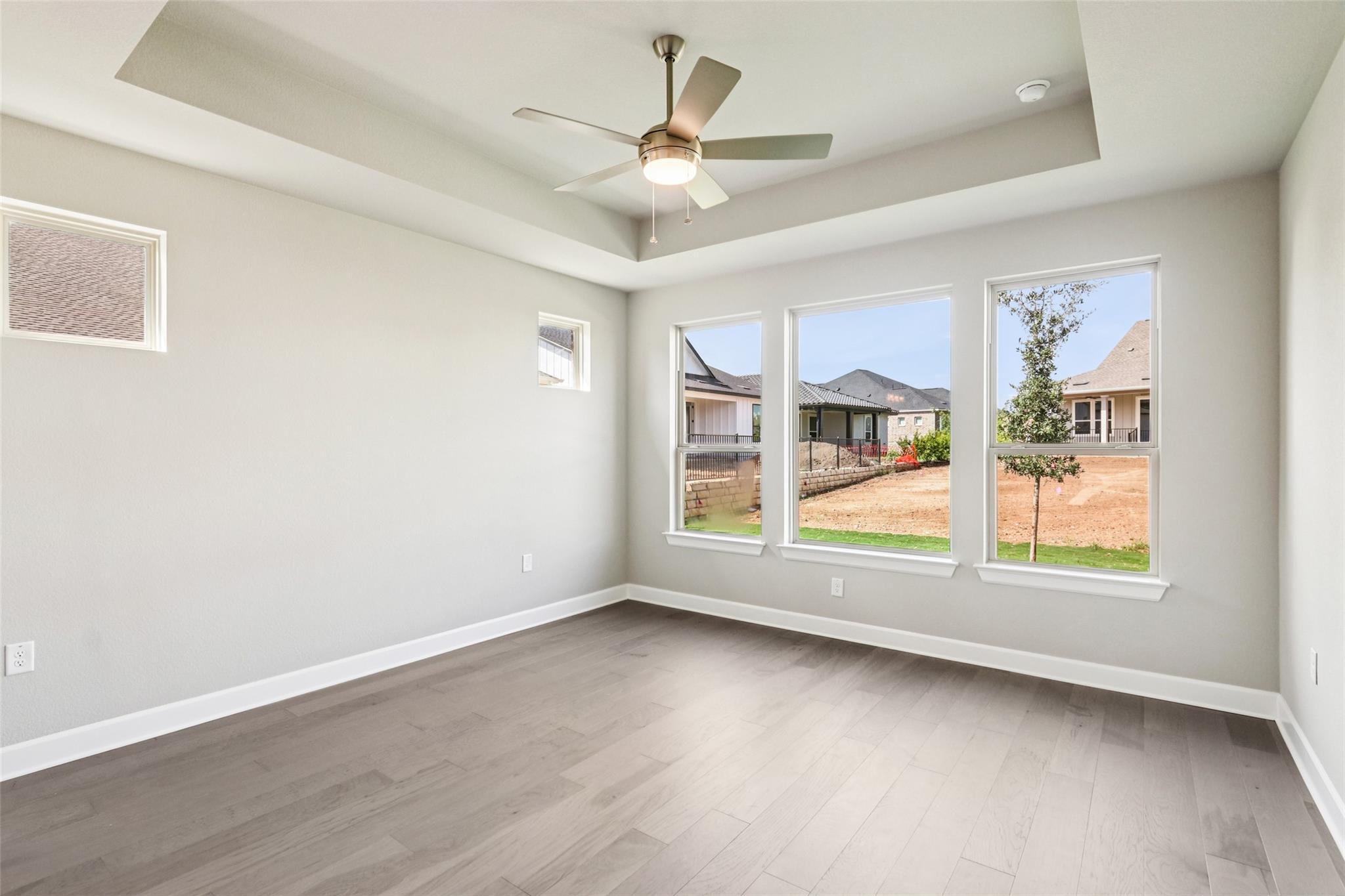 207 Sprinting Peak Dr, San Marcos, TX 78666