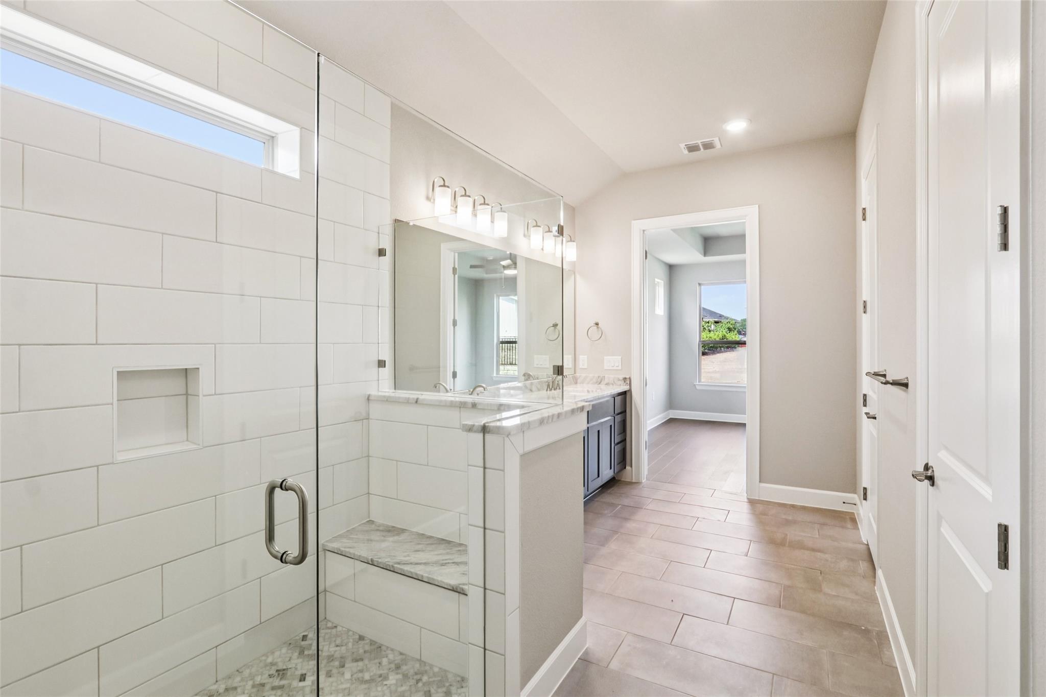 207 Sprinting Peak Dr, San Marcos, TX 78666