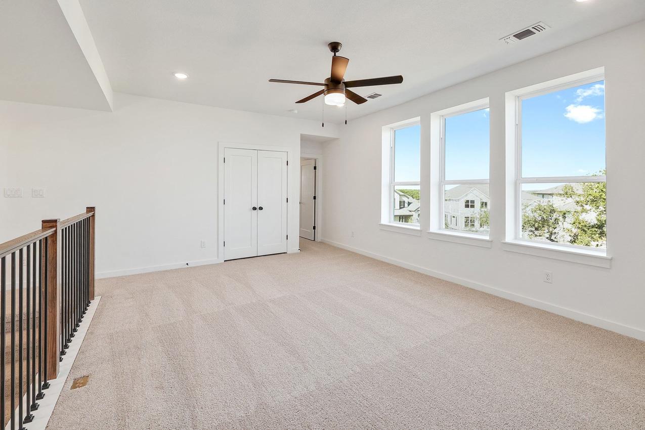 1448 Amanda Paige Dr, Georgetown, TX 78628