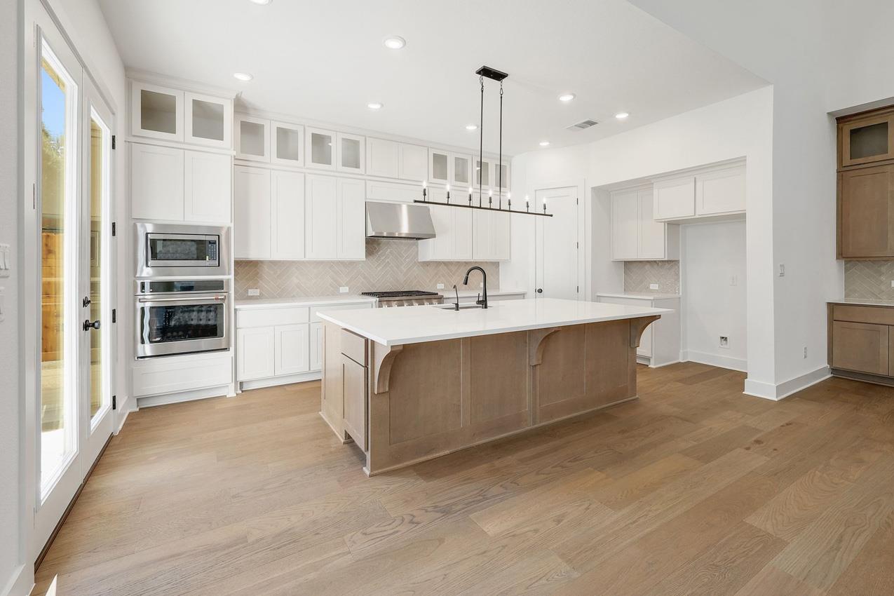 1448 Amanda Paige Dr, Georgetown, TX 78628