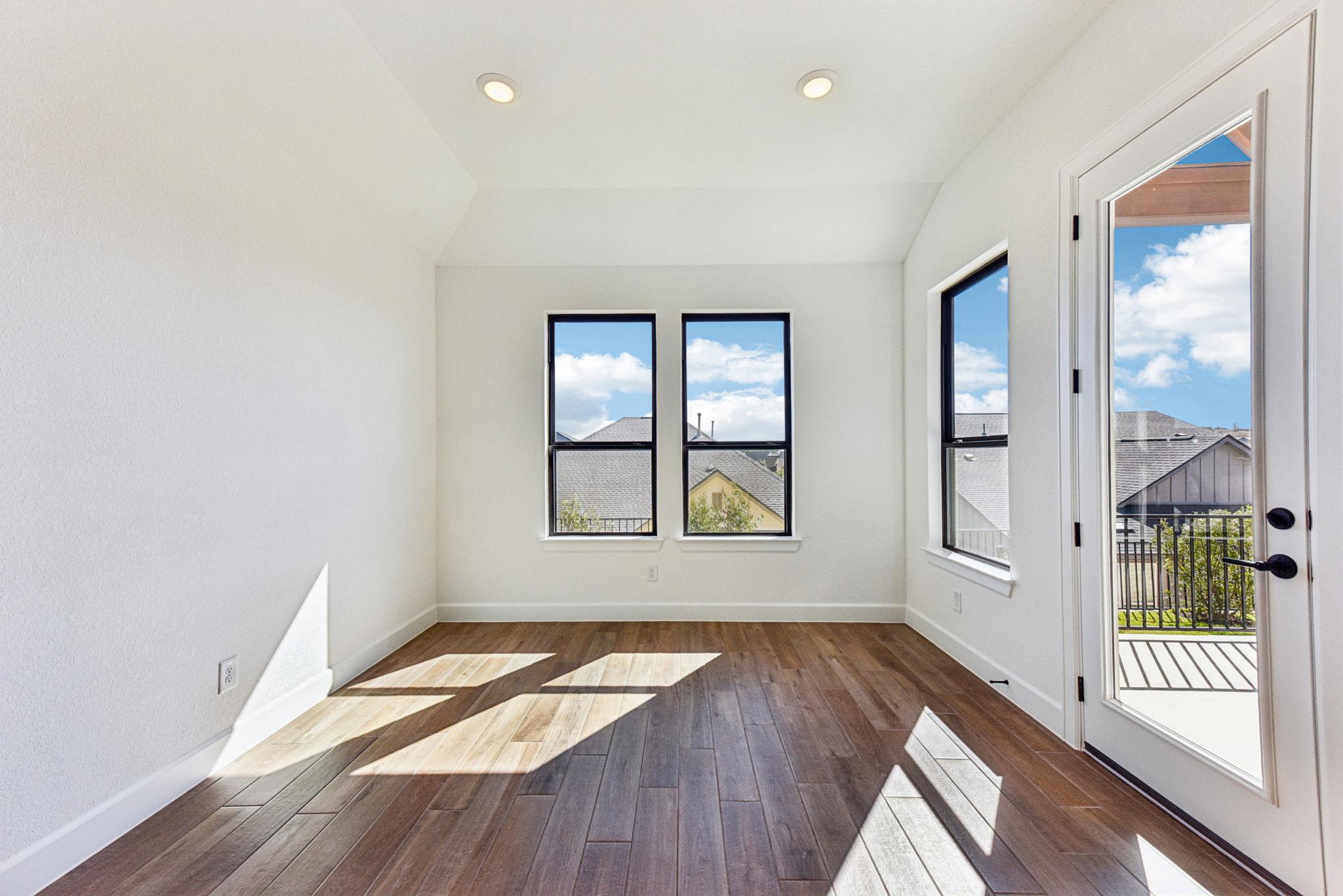 203 Olive Blossom Trl, San Marcos, TX 78666