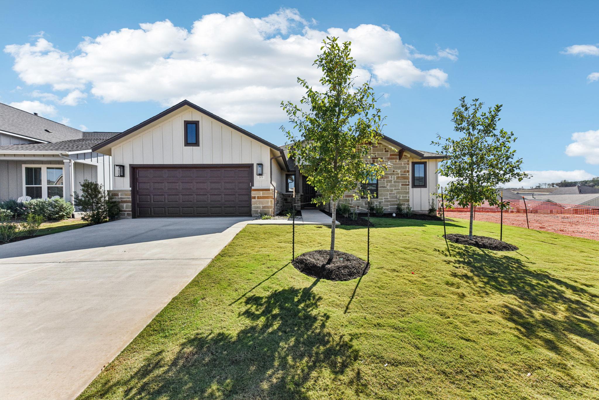 203 Olive Blossom Trl, San Marcos, TX 78666