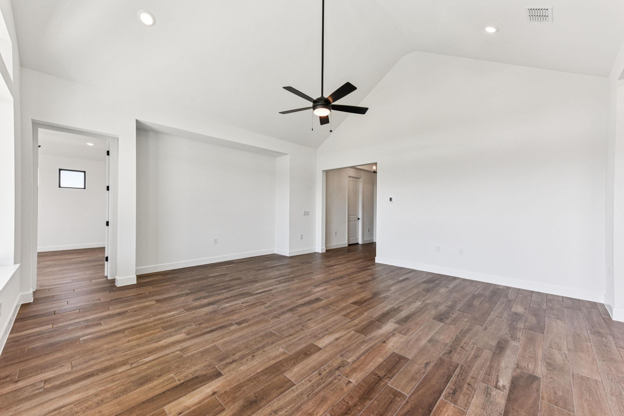 203 Olive Blossom Trl, San Marcos, TX 78666