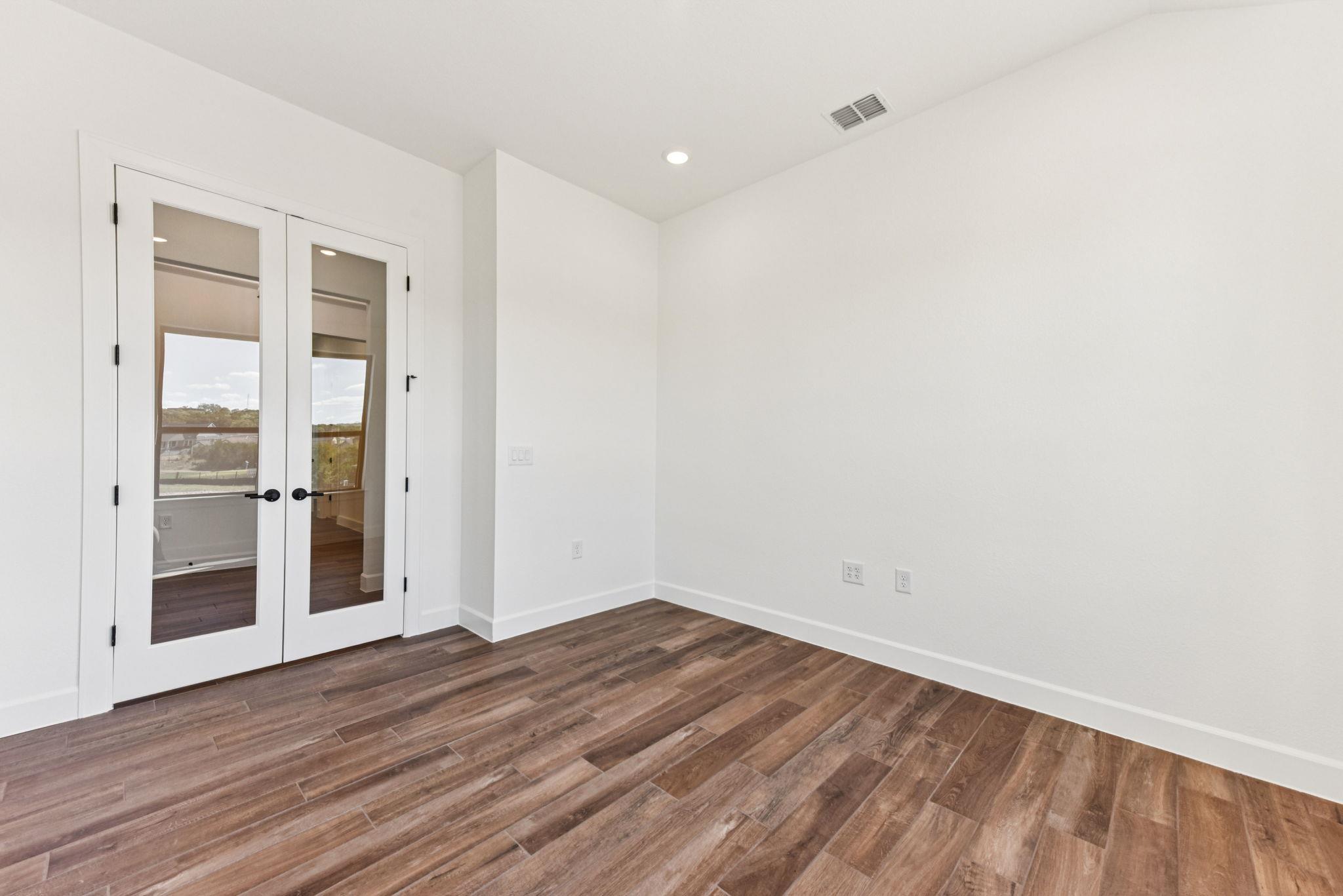 203 Olive Blossom Trl, San Marcos, TX 78666