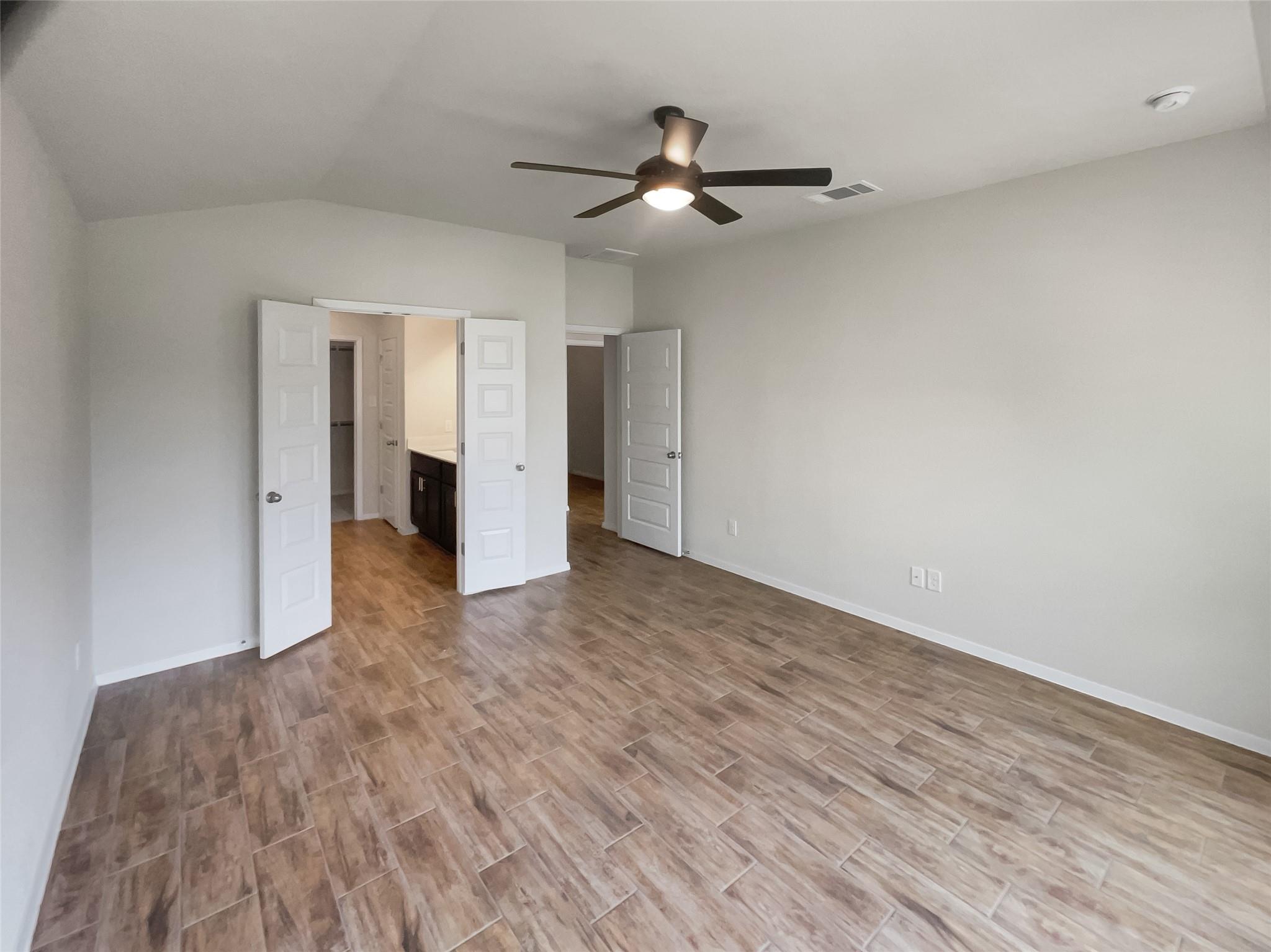 21829 Ticonderoga Ave, Lago Vista, TX 78645