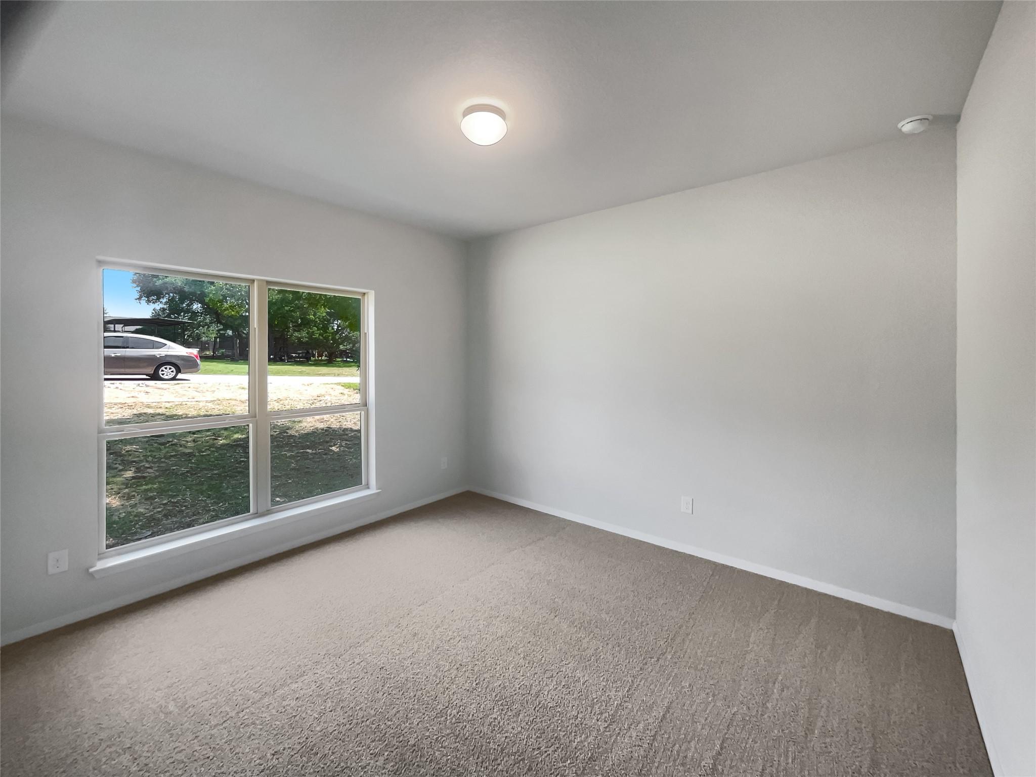 21829 Ticonderoga Ave, Lago Vista, TX 78645