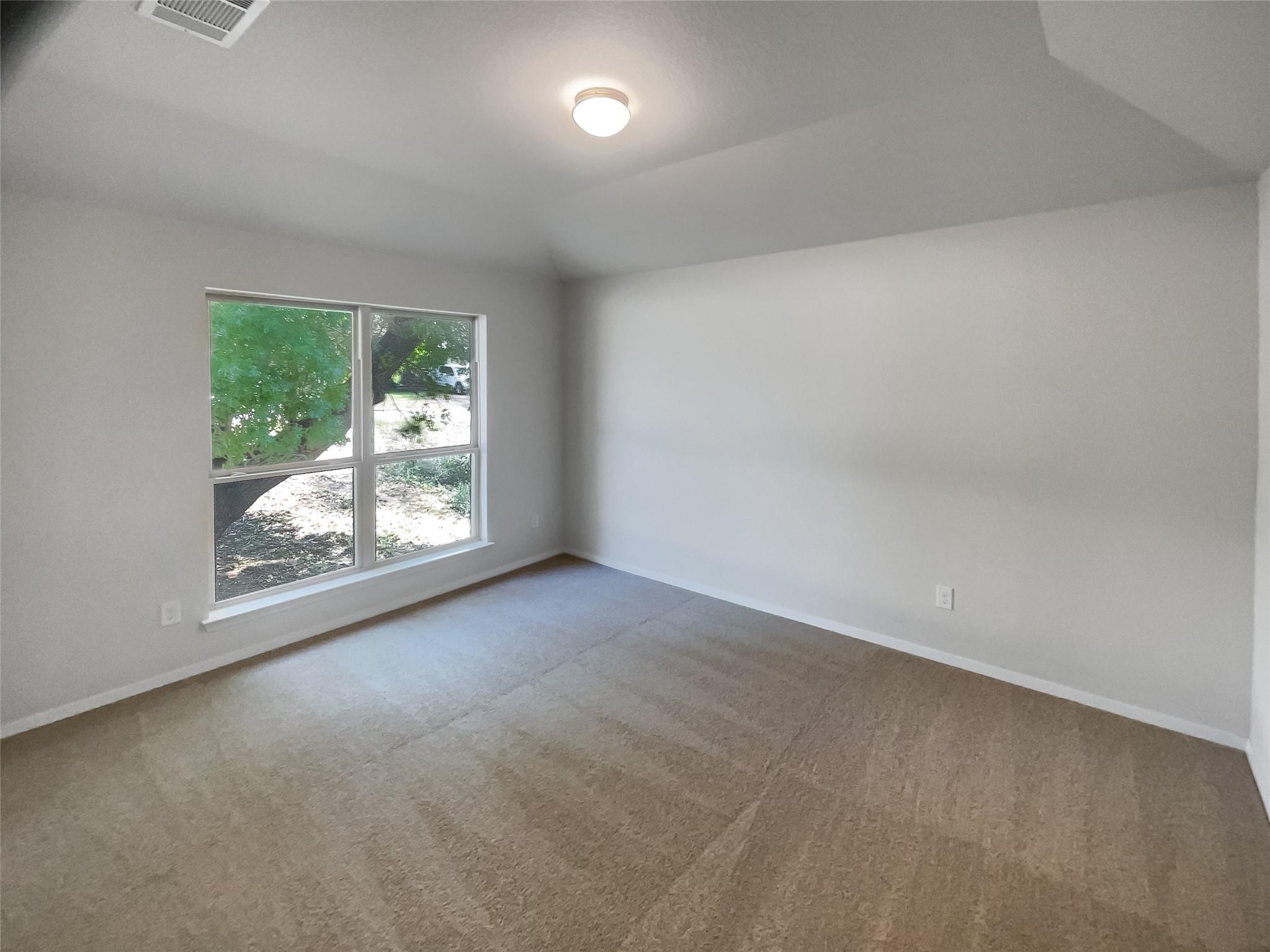 21829 Ticonderoga Ave, Lago Vista, TX 78645