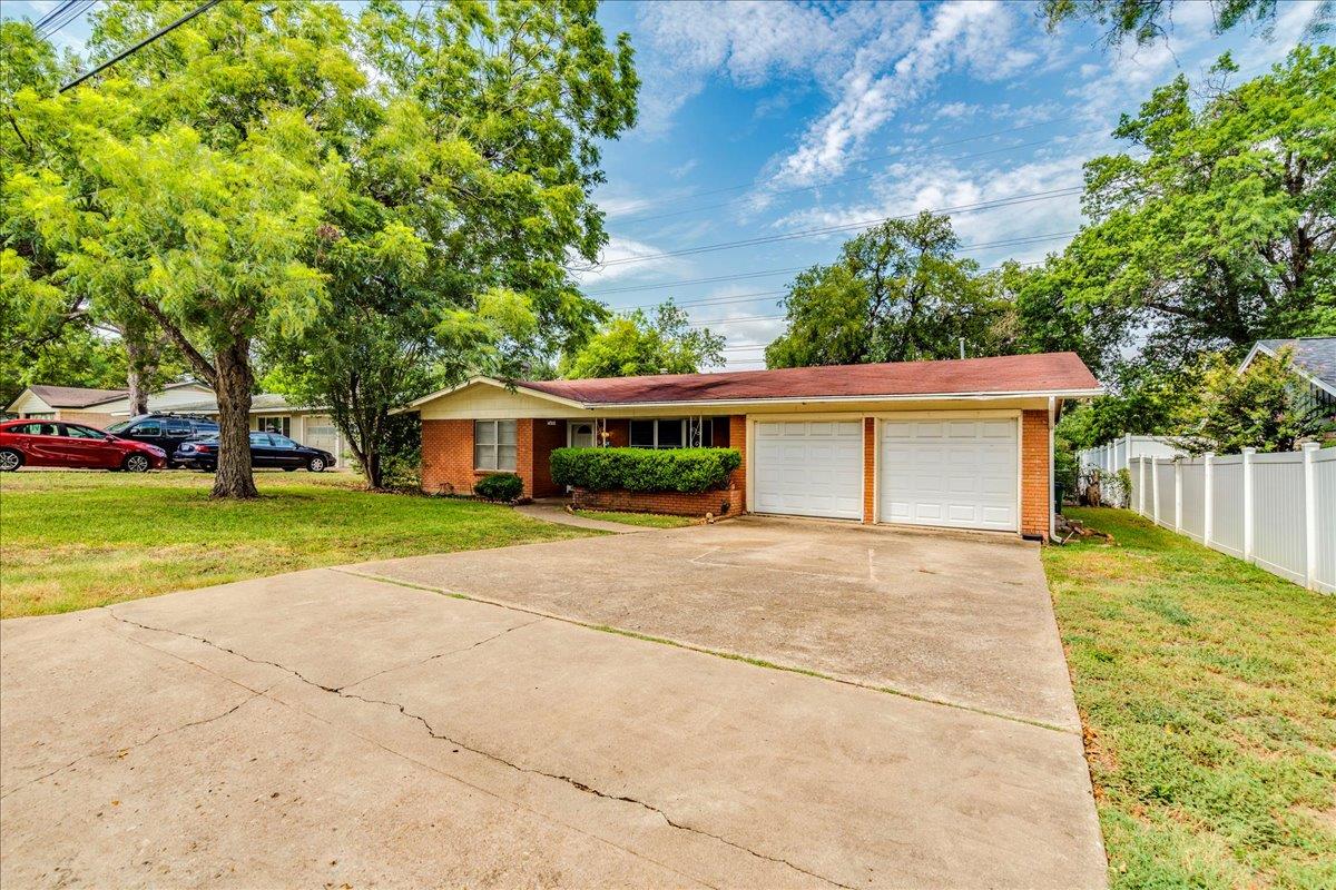 4712 Frontier Trl, Austin, TX 78745