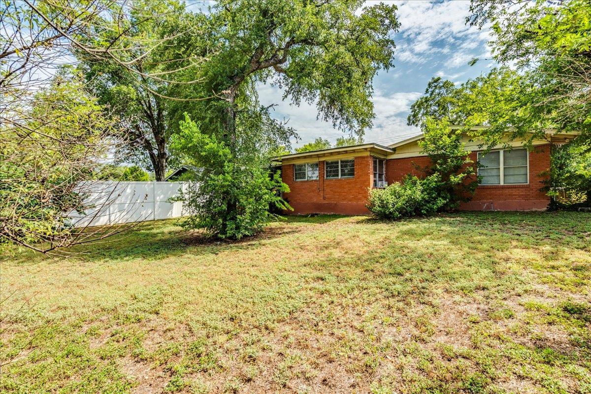4712 Frontier Trl, Austin, TX 78745