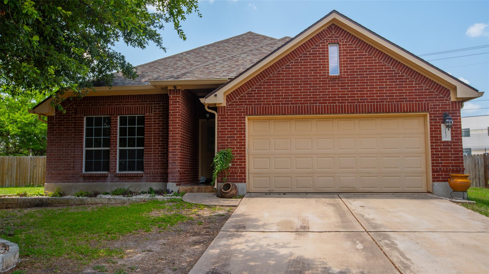 712 Timothy John Dr, Pflugerville, TX 78660