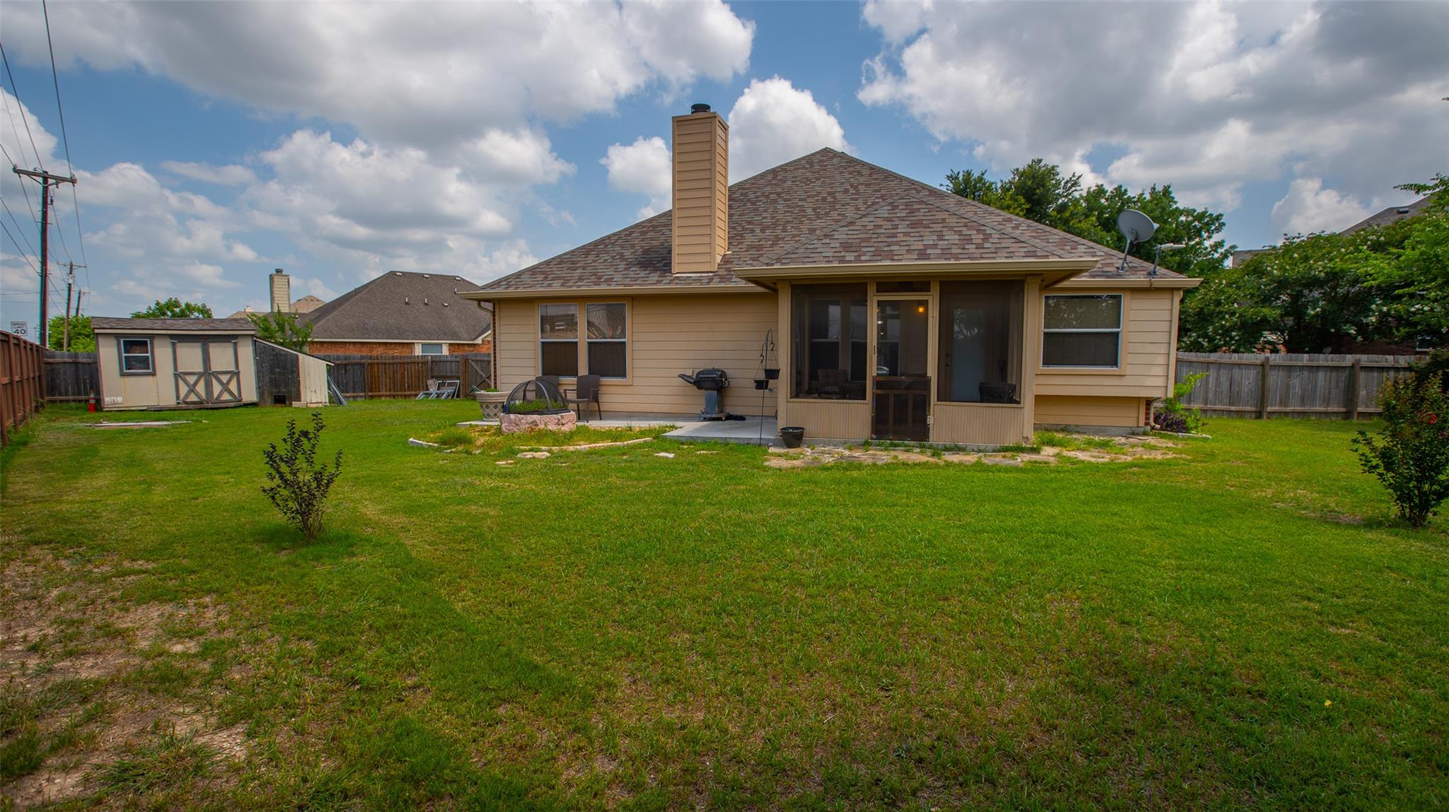 712 Timothy John Dr, Pflugerville, TX 78660