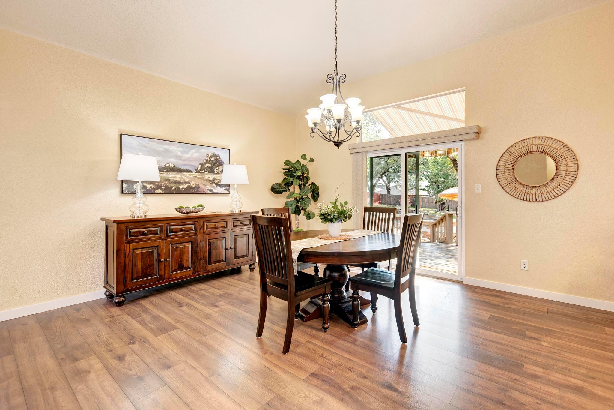 133 Ridgewood Cv, Georgetown, TX 78633