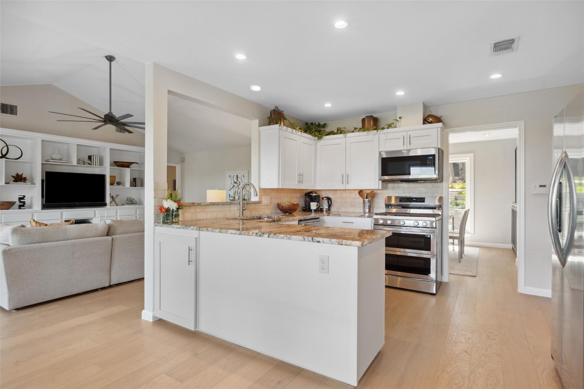 8900 Rockcrest Dr, Austin, TX 78759