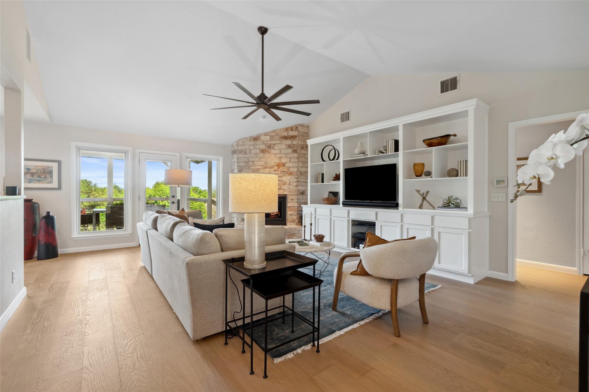 8900 Rockcrest Dr, Austin, TX 78759