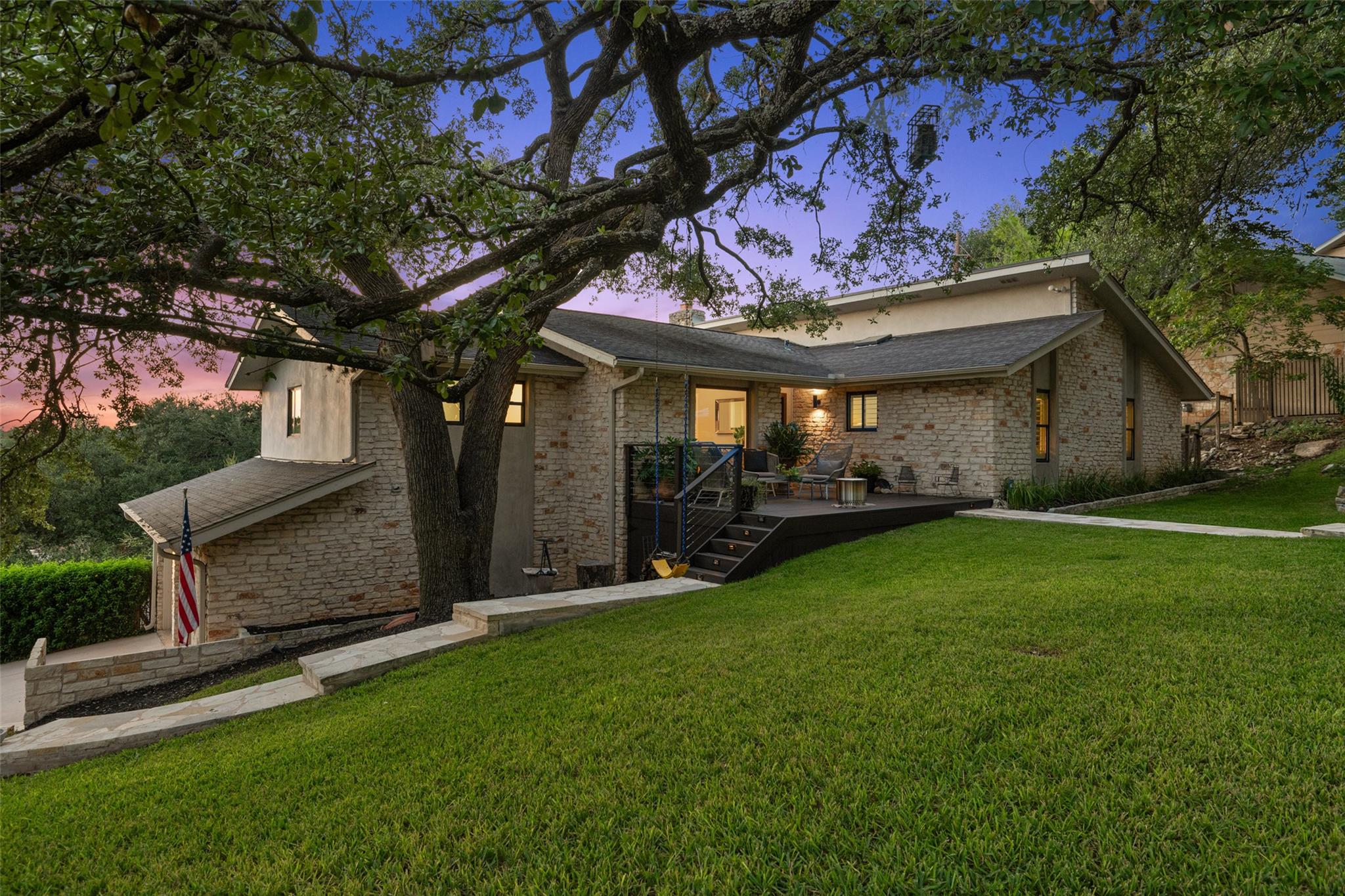 8900 Rockcrest Dr, Austin, TX 78759