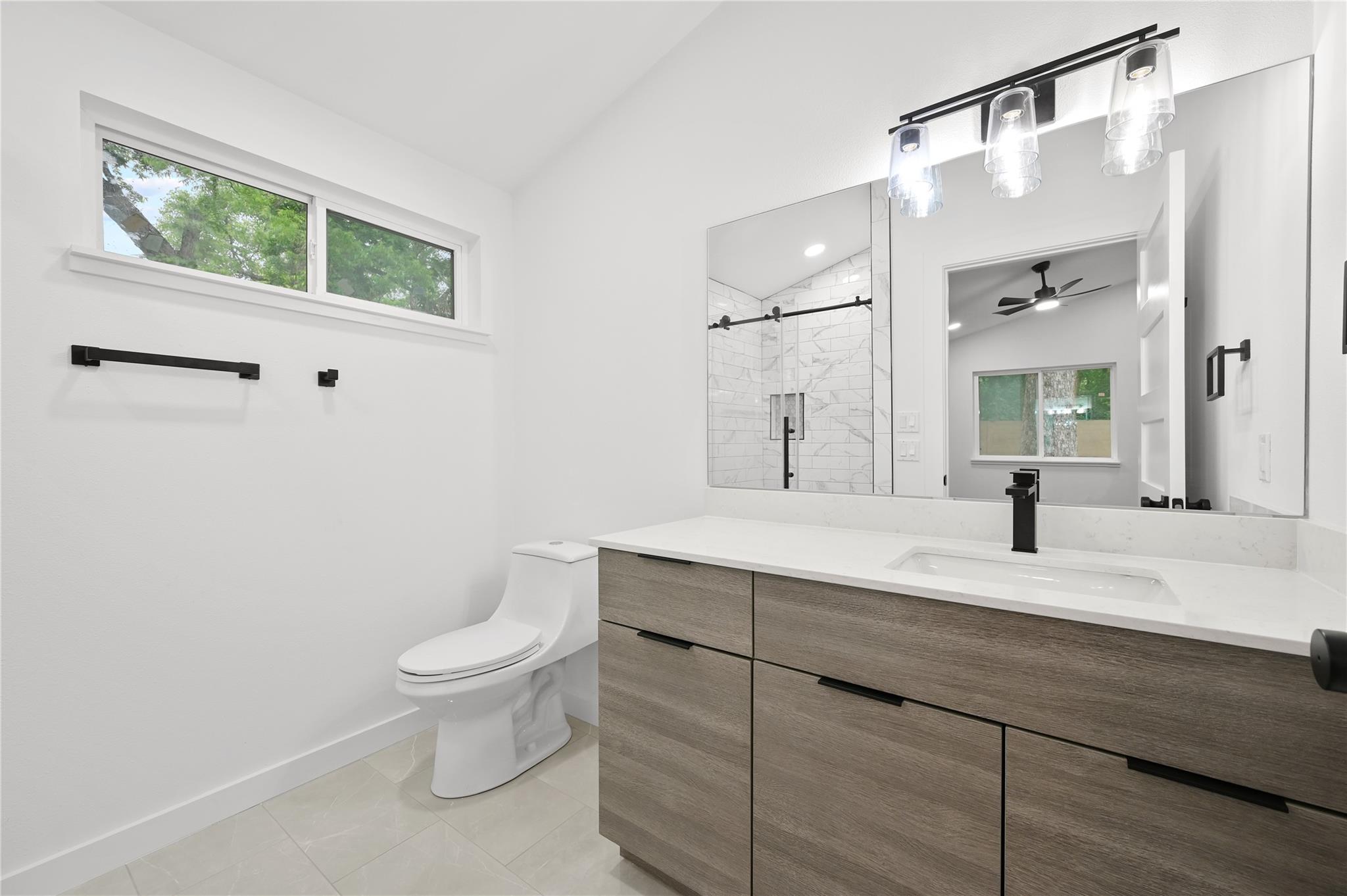 1006 Cherico St, Austin, TX 78702