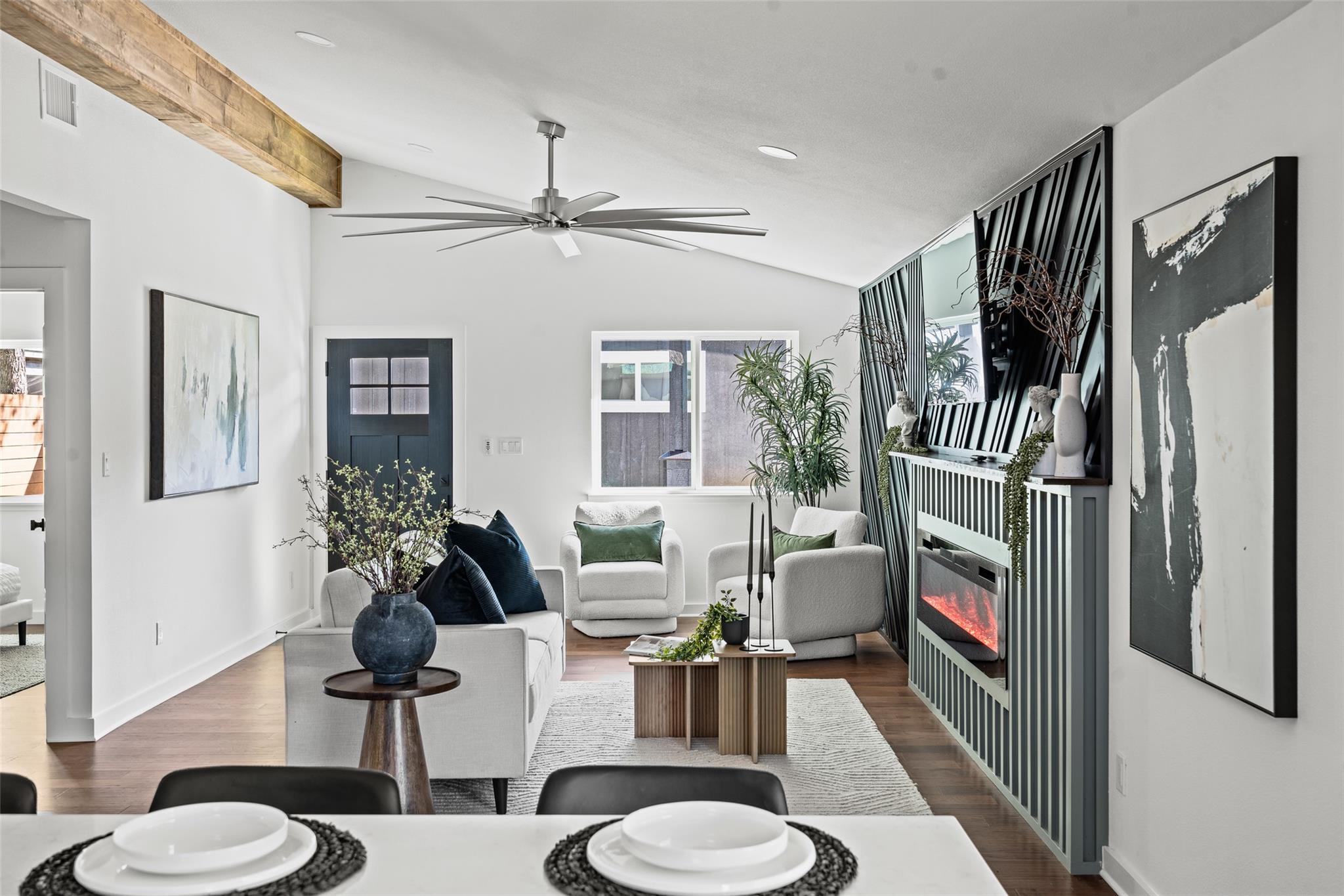 1006 Cherico St, Austin, TX 78702